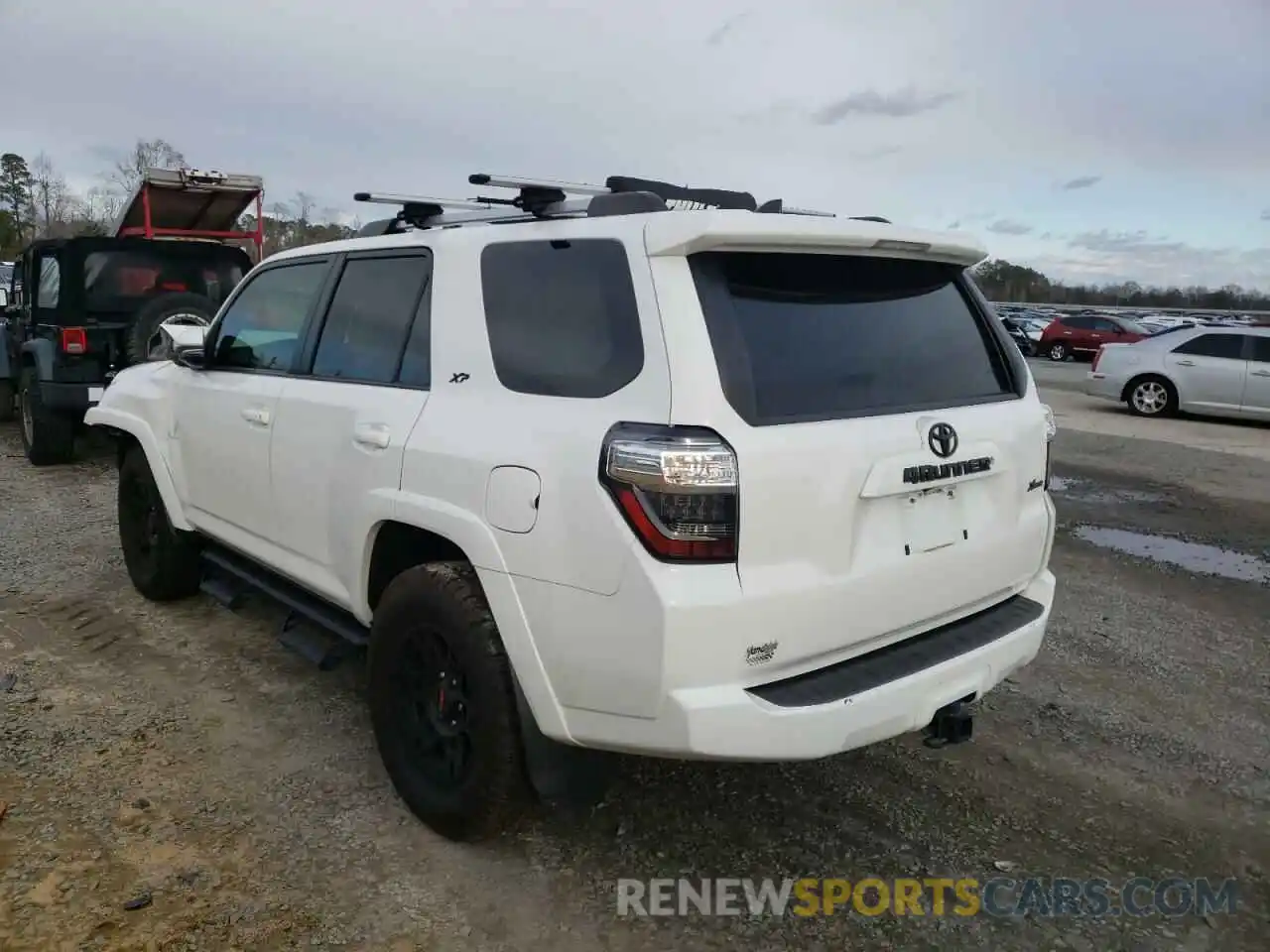 3 Photograph of a damaged car JTEBU5JR5K5650015 TOYOTA 4RUNNER 2019