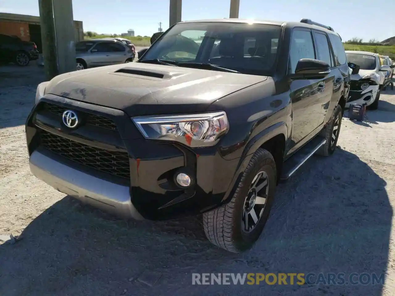 2 Photograph of a damaged car JTEBU5JR5K5650418 TOYOTA 4RUNNER 2019