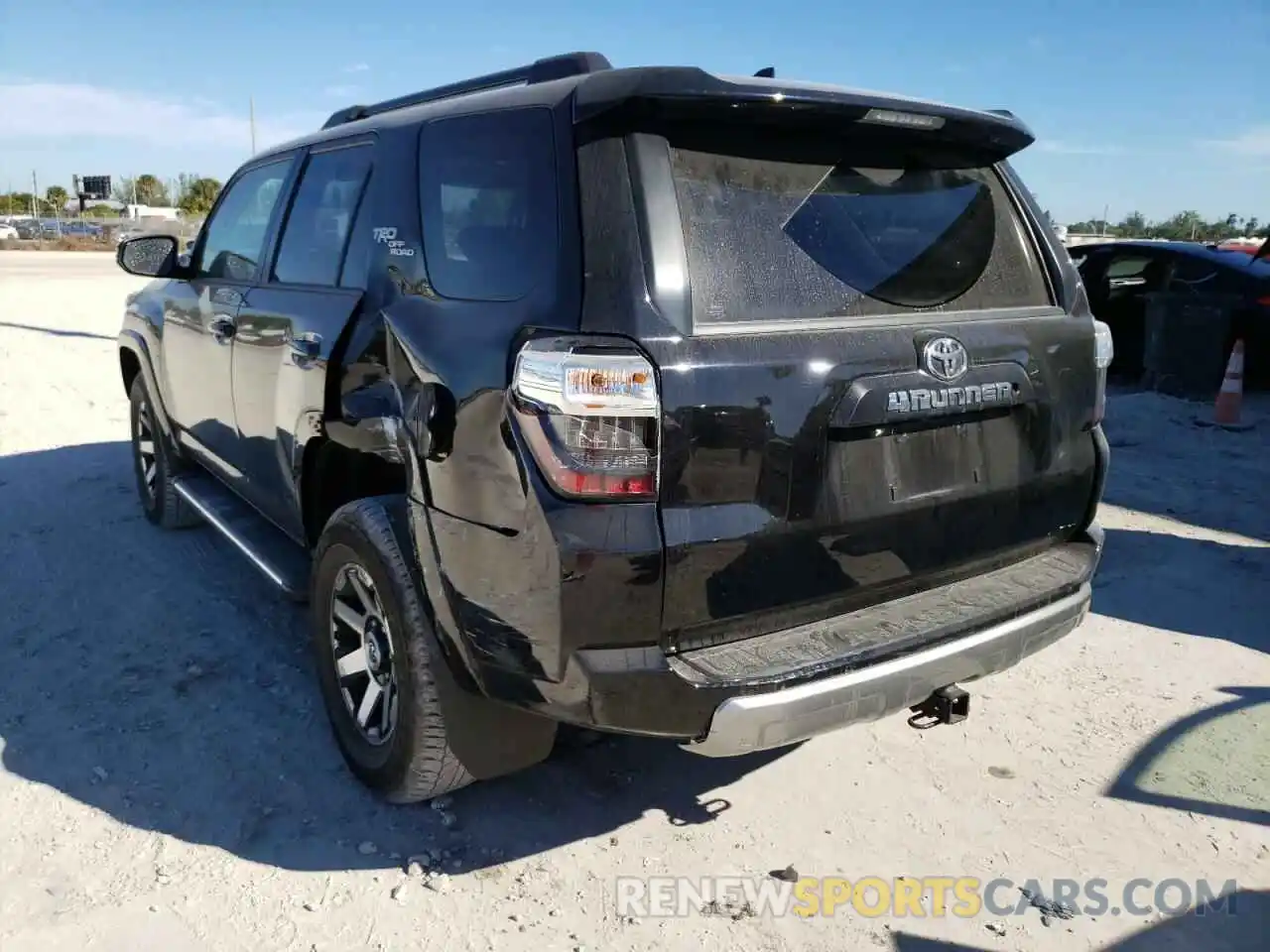 3 Photograph of a damaged car JTEBU5JR5K5650418 TOYOTA 4RUNNER 2019