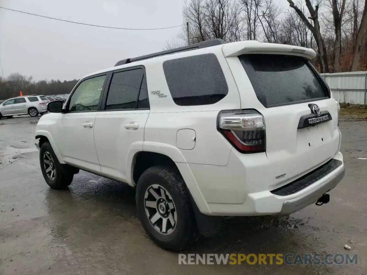 3 Фотография поврежденного автомобиля JTEBU5JR5K5652010 TOYOTA 4RUNNER 2019