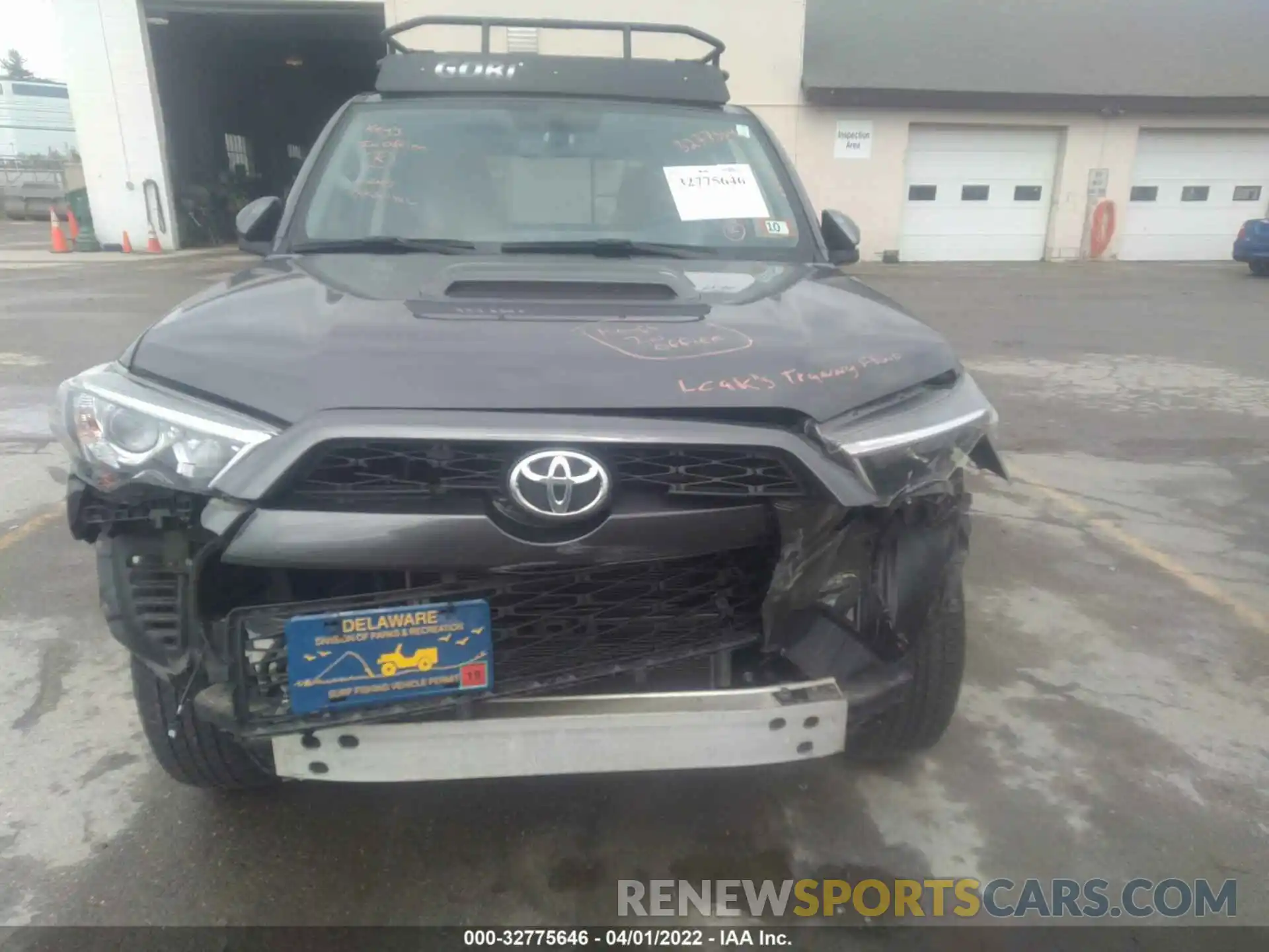 6 Photograph of a damaged car JTEBU5JR5K5652380 TOYOTA 4RUNNER 2019