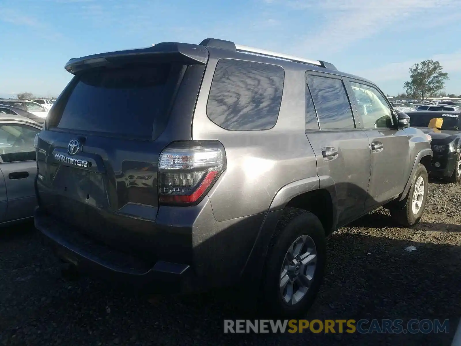 4 Photograph of a damaged car JTEBU5JR5K5657045 TOYOTA 4RUNNER 2019