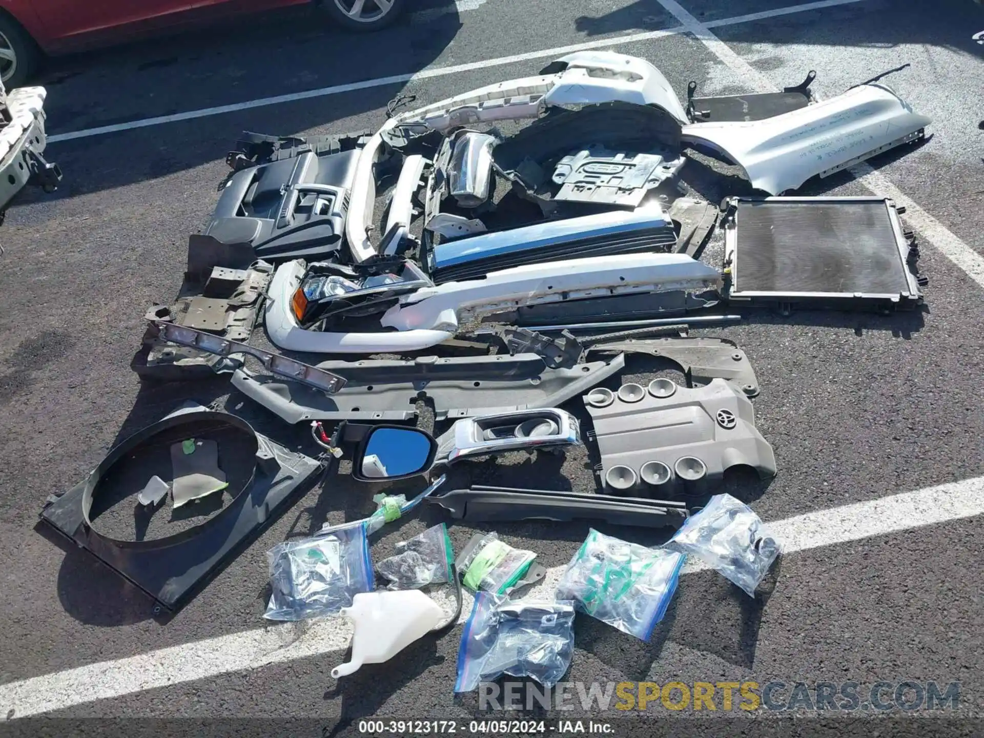 12 Photograph of a damaged car JTEBU5JR5K5657501 TOYOTA 4RUNNER 2019