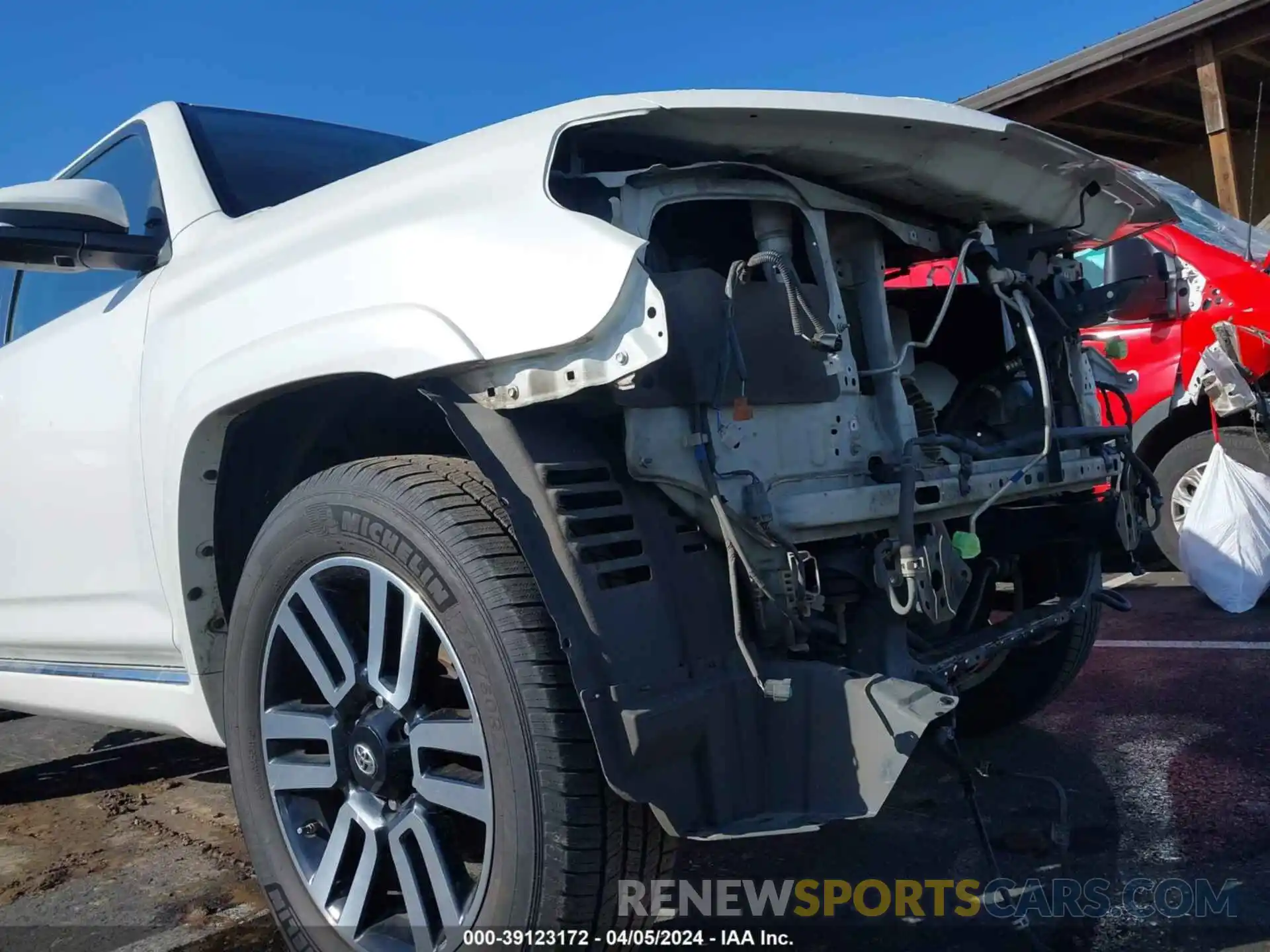 21 Photograph of a damaged car JTEBU5JR5K5657501 TOYOTA 4RUNNER 2019