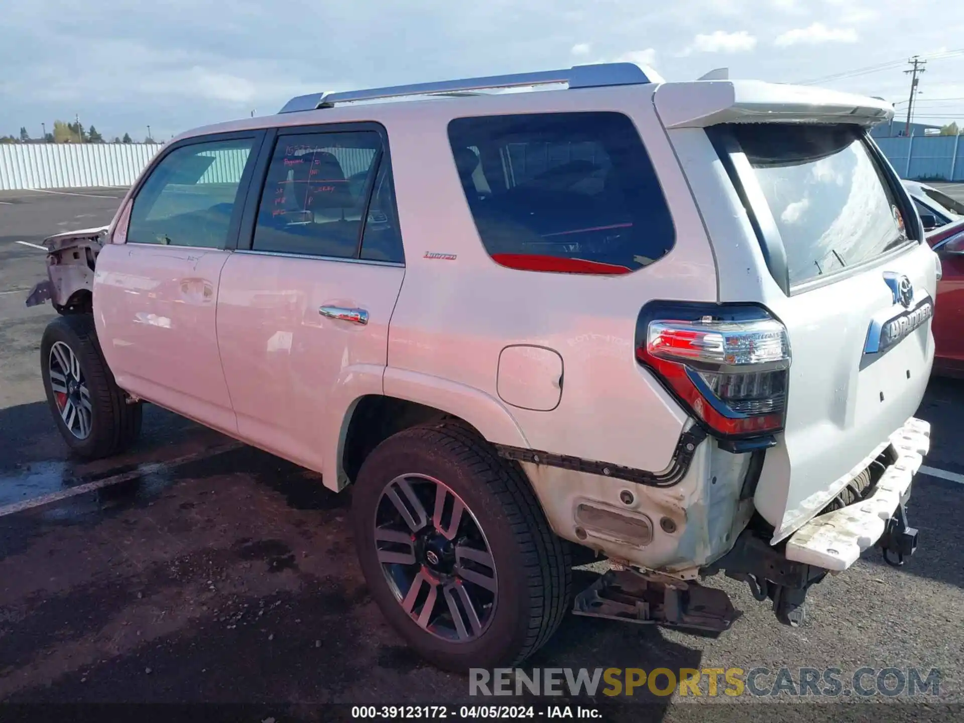 3 Photograph of a damaged car JTEBU5JR5K5657501 TOYOTA 4RUNNER 2019