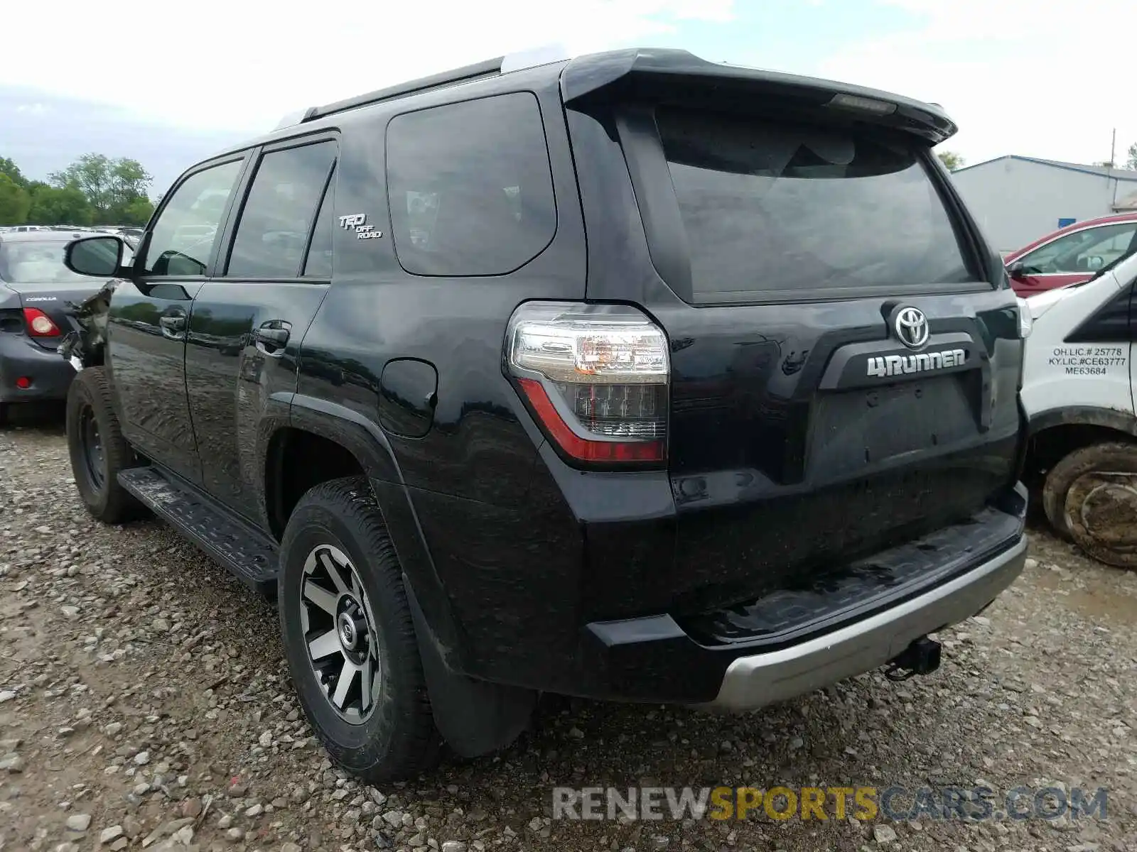 3 Фотография поврежденного автомобиля JTEBU5JR5K5658096 TOYOTA 4RUNNER 2019