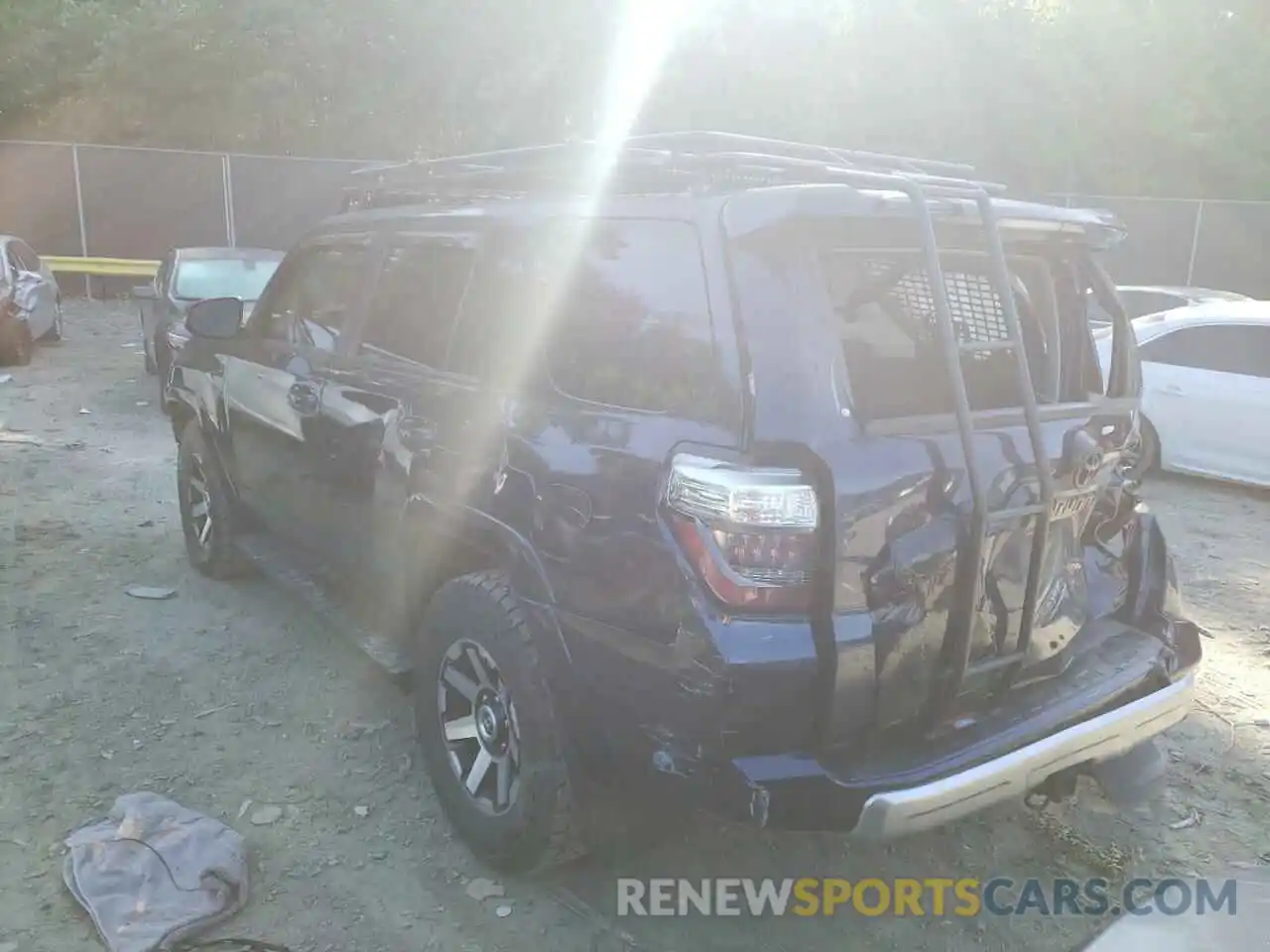 3 Photograph of a damaged car JTEBU5JR5K5658342 TOYOTA 4RUNNER 2019