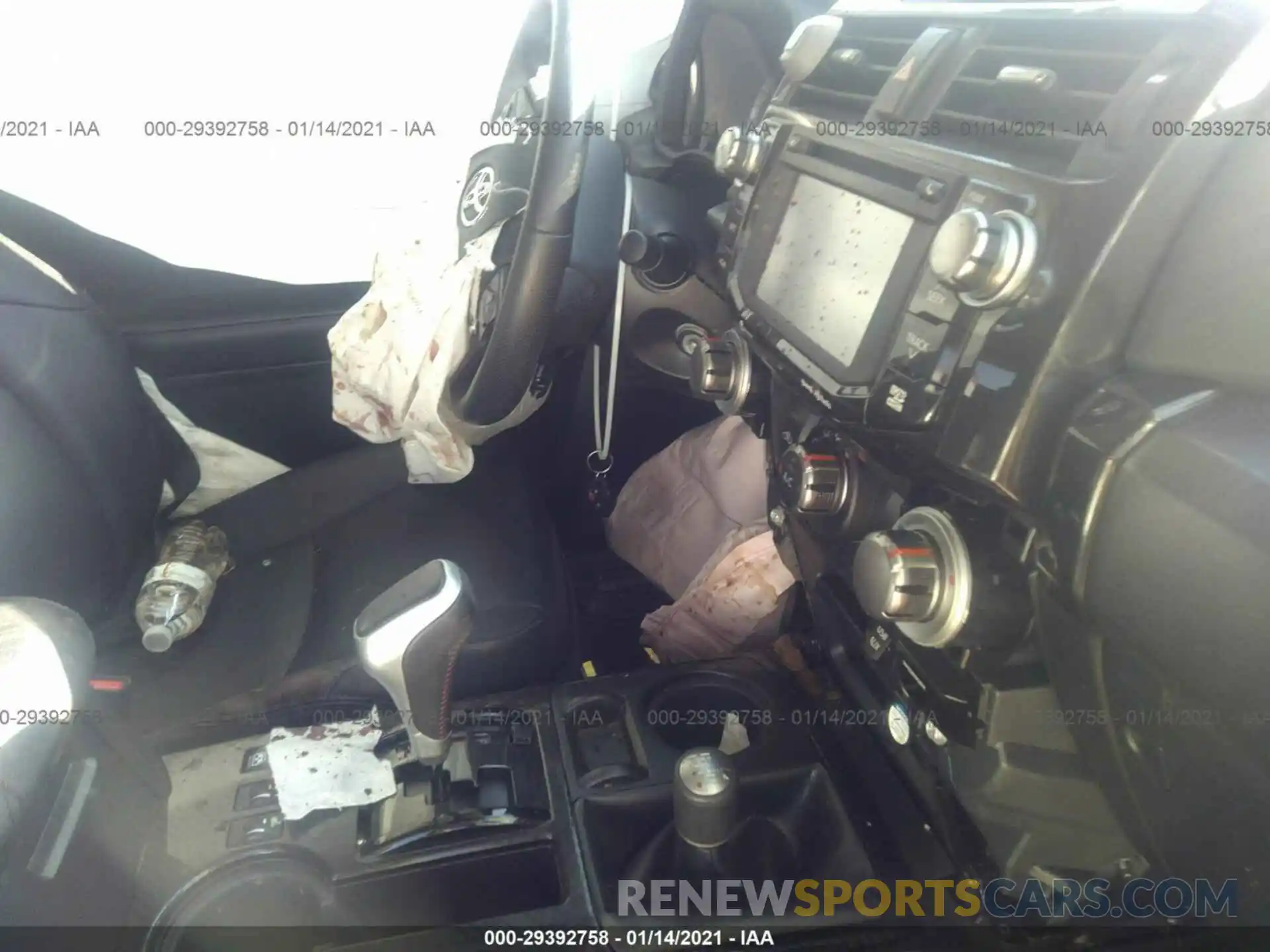 11 Photograph of a damaged car JTEBU5JR5K5663816 TOYOTA 4RUNNER 2019