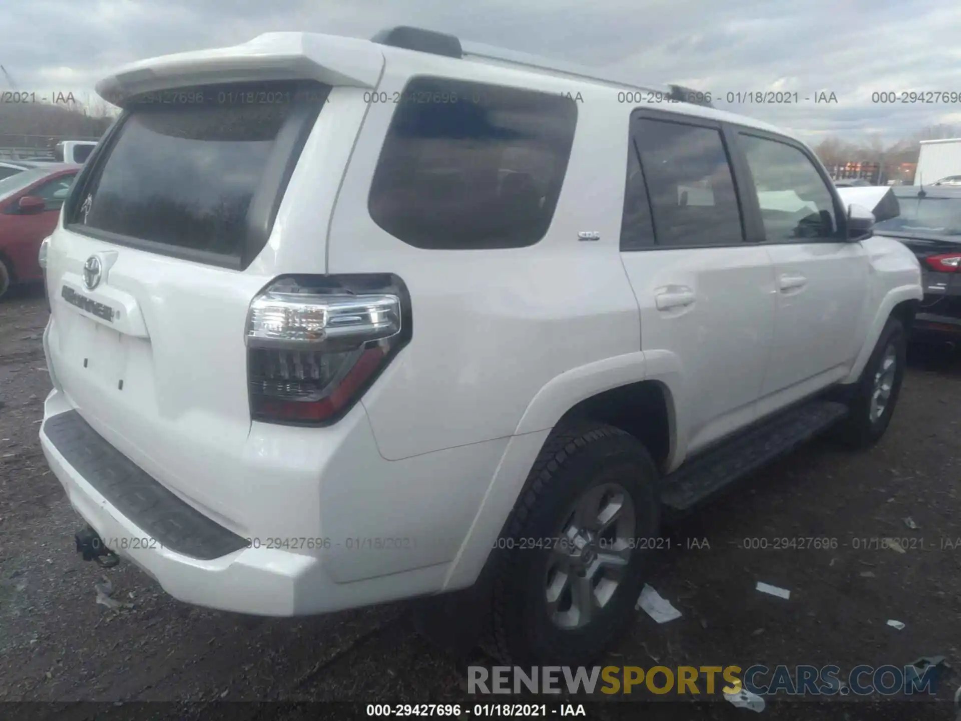 4 Photograph of a damaged car JTEBU5JR5K5667025 TOYOTA 4RUNNER 2019