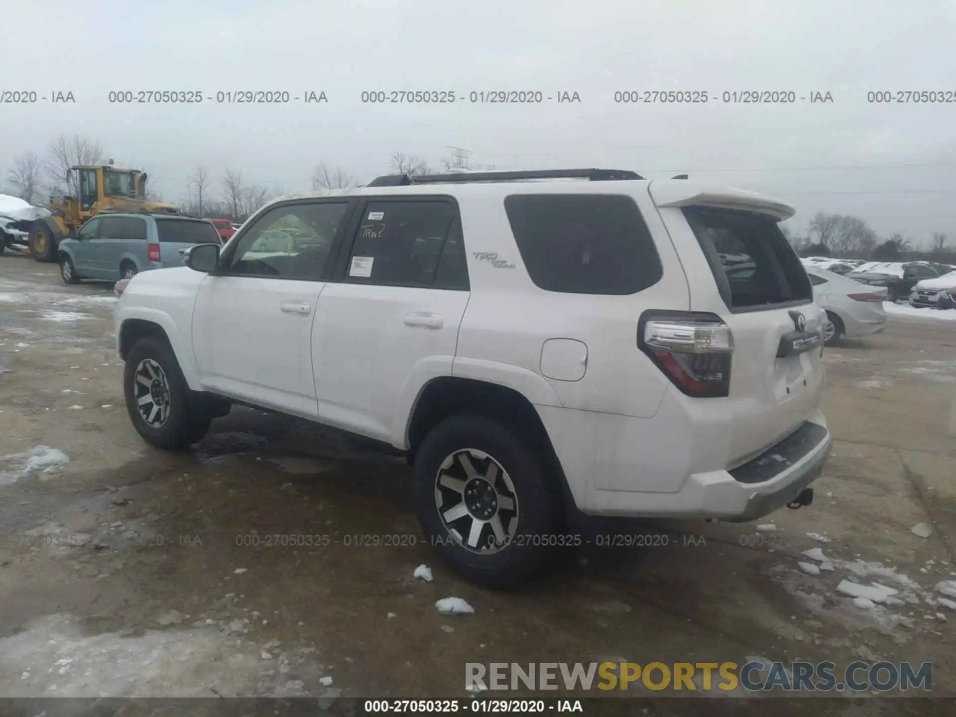 3 Фотография поврежденного автомобиля JTEBU5JR5K5668255 TOYOTA 4RUNNER 2019