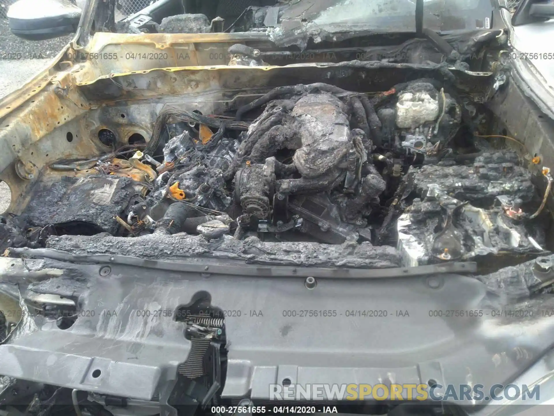 10 Photograph of a damaged car JTEBU5JR5K5670622 TOYOTA 4RUNNER 2019