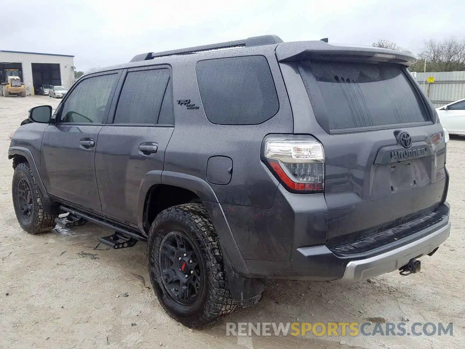 3 Photograph of a damaged car JTEBU5JR5K5672581 TOYOTA 4RUNNER 2019