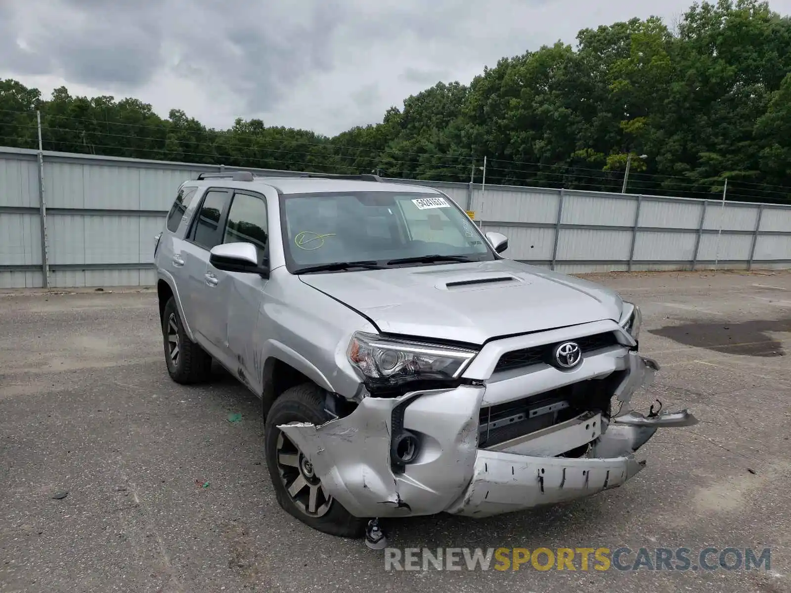 1 Photograph of a damaged car JTEBU5JR5K5673133 TOYOTA 4RUNNER 2019