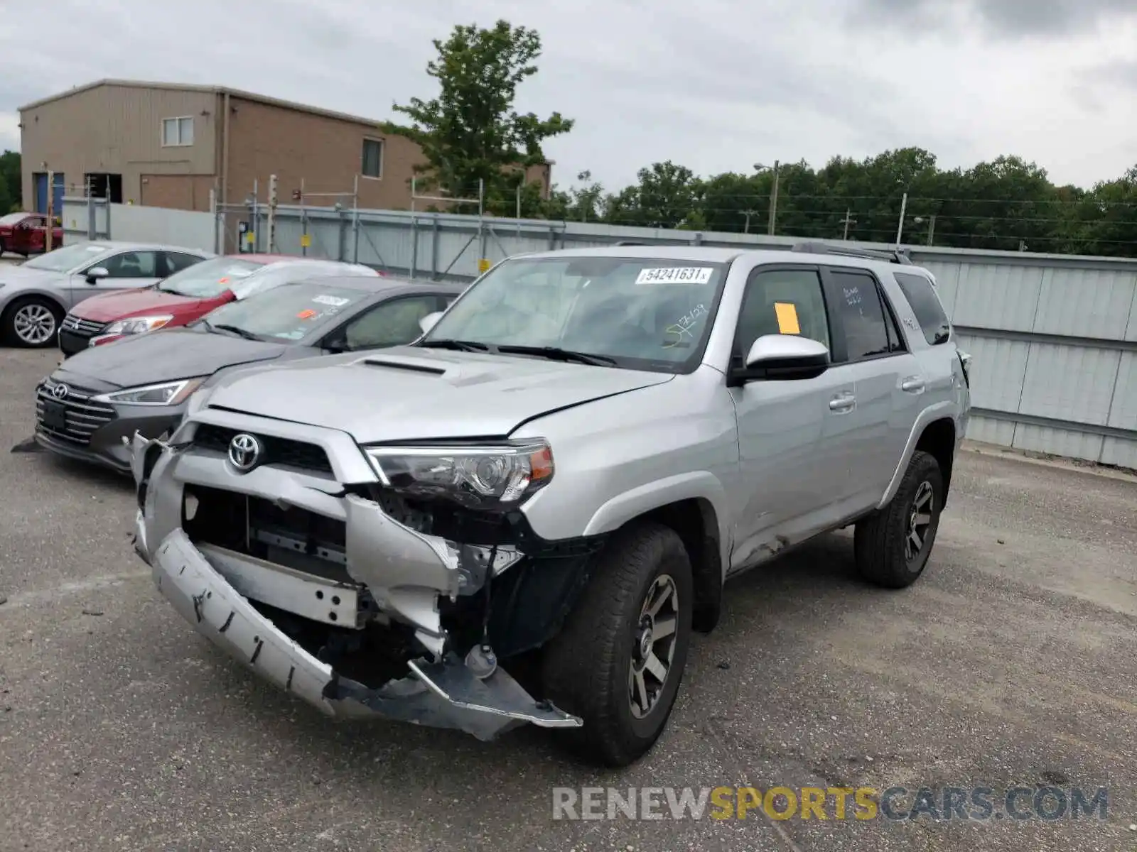 2 Photograph of a damaged car JTEBU5JR5K5673133 TOYOTA 4RUNNER 2019