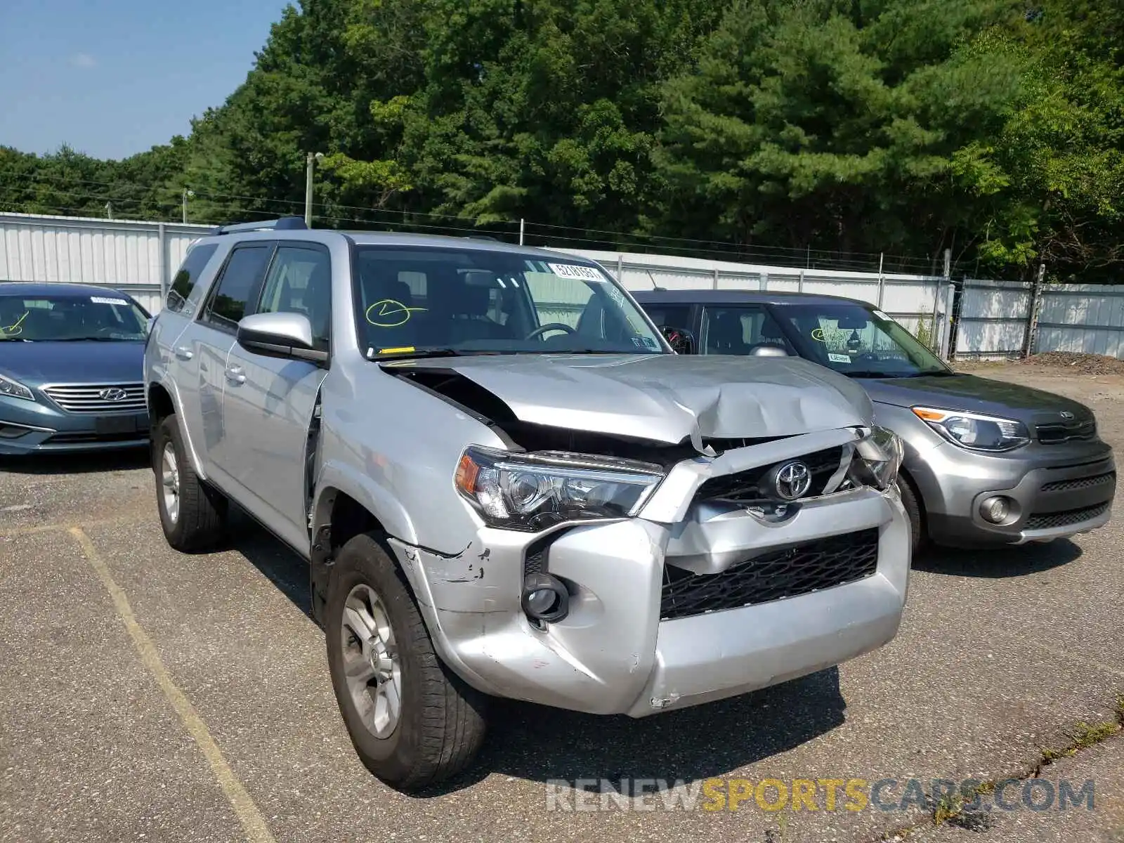 1 Photograph of a damaged car JTEBU5JR5K5673309 TOYOTA 4RUNNER 2019