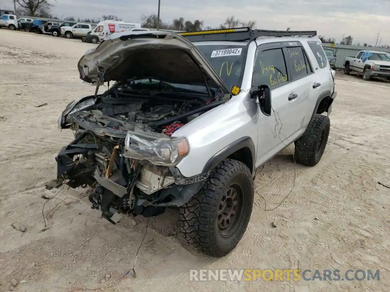 2 Photograph of a damaged car JTEBU5JR5K5674251 TOYOTA 4RUNNER 2019