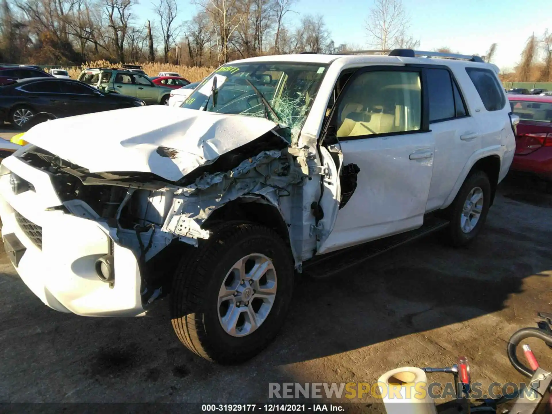 2 Photograph of a damaged car JTEBU5JR5K5675285 TOYOTA 4RUNNER 2019