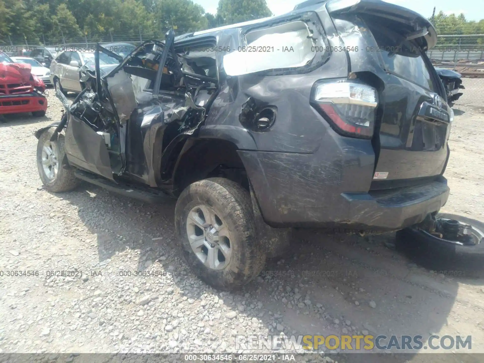 3 Photograph of a damaged car JTEBU5JR5K5676310 TOYOTA 4RUNNER 2019