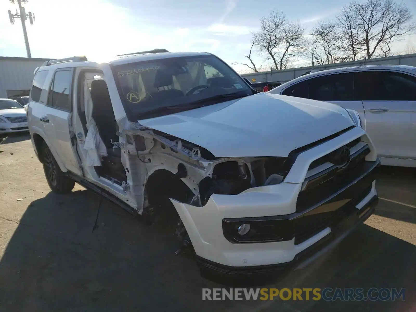 1 Photograph of a damaged car JTEBU5JR5K5677795 TOYOTA 4RUNNER 2019