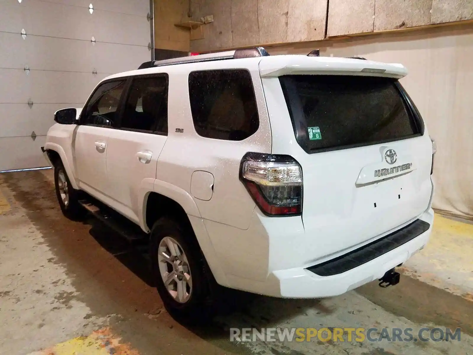 3 Photograph of a damaged car JTEBU5JR5K5688229 TOYOTA 4RUNNER 2019