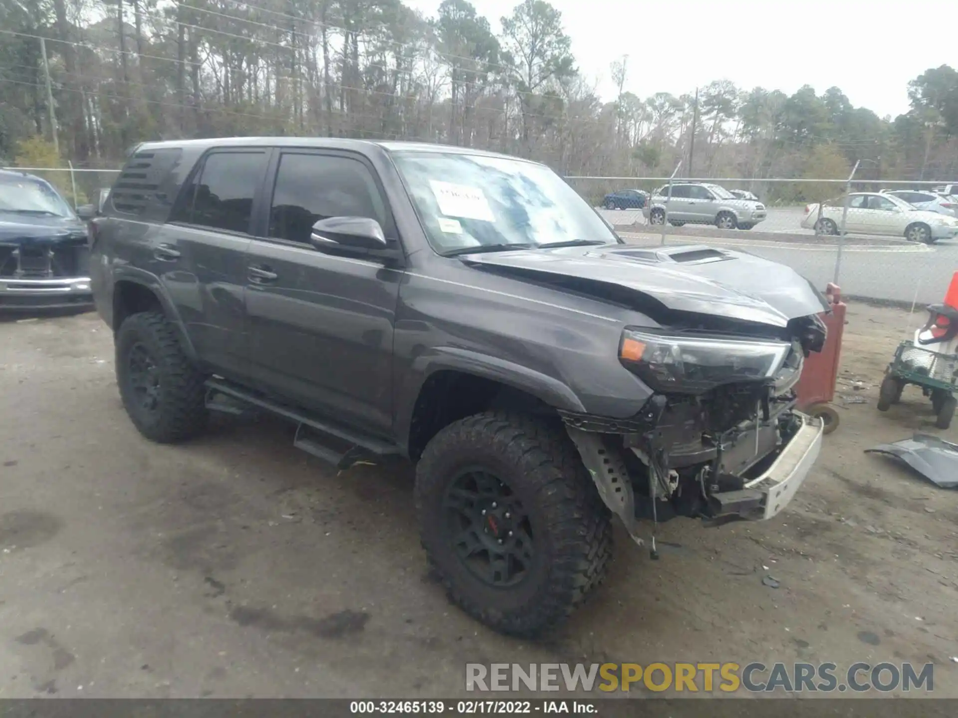 1 Photograph of a damaged car JTEBU5JR5K5690921 TOYOTA 4RUNNER 2019