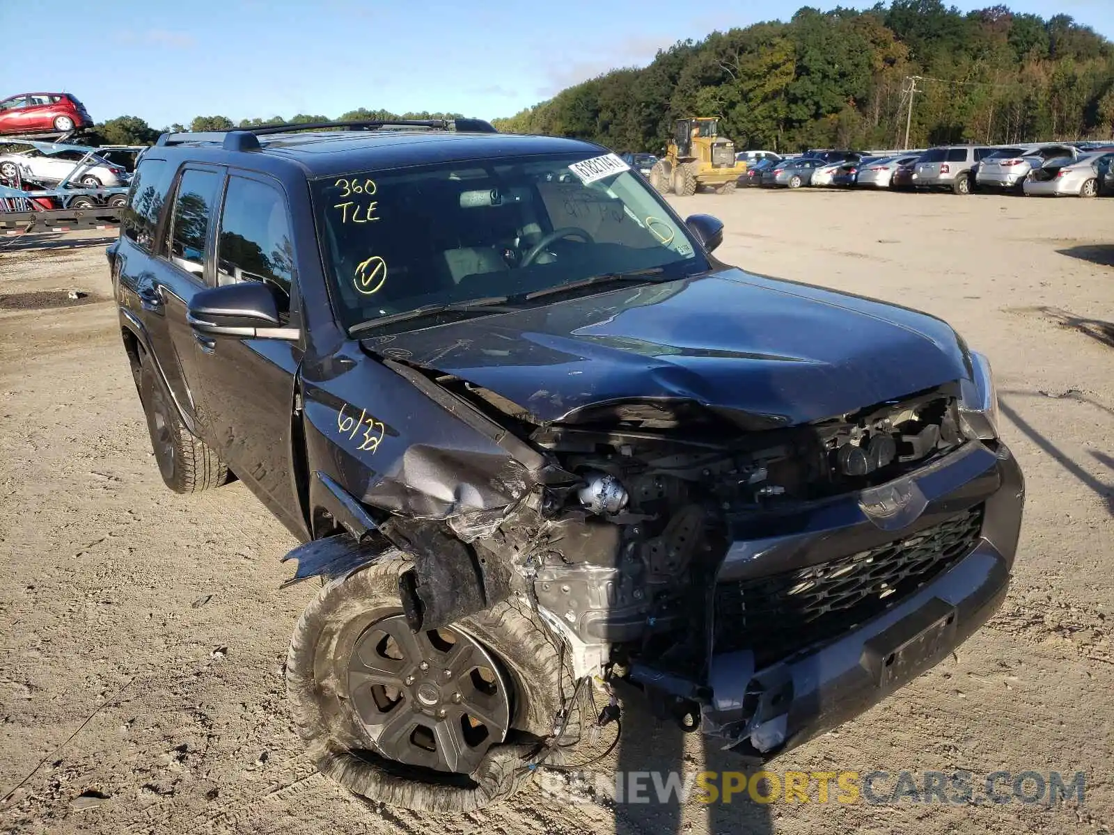 1 Photograph of a damaged car JTEBU5JR5K5692510 TOYOTA 4RUNNER 2019