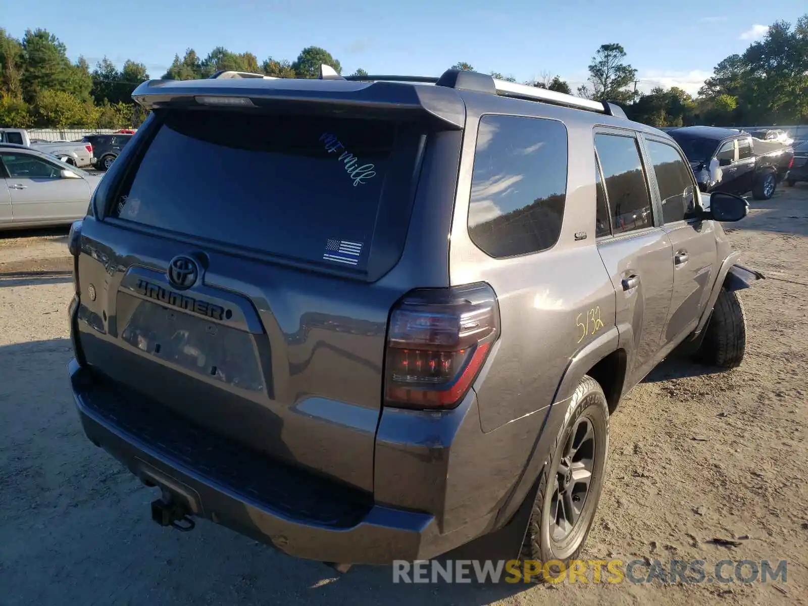 4 Photograph of a damaged car JTEBU5JR5K5692510 TOYOTA 4RUNNER 2019