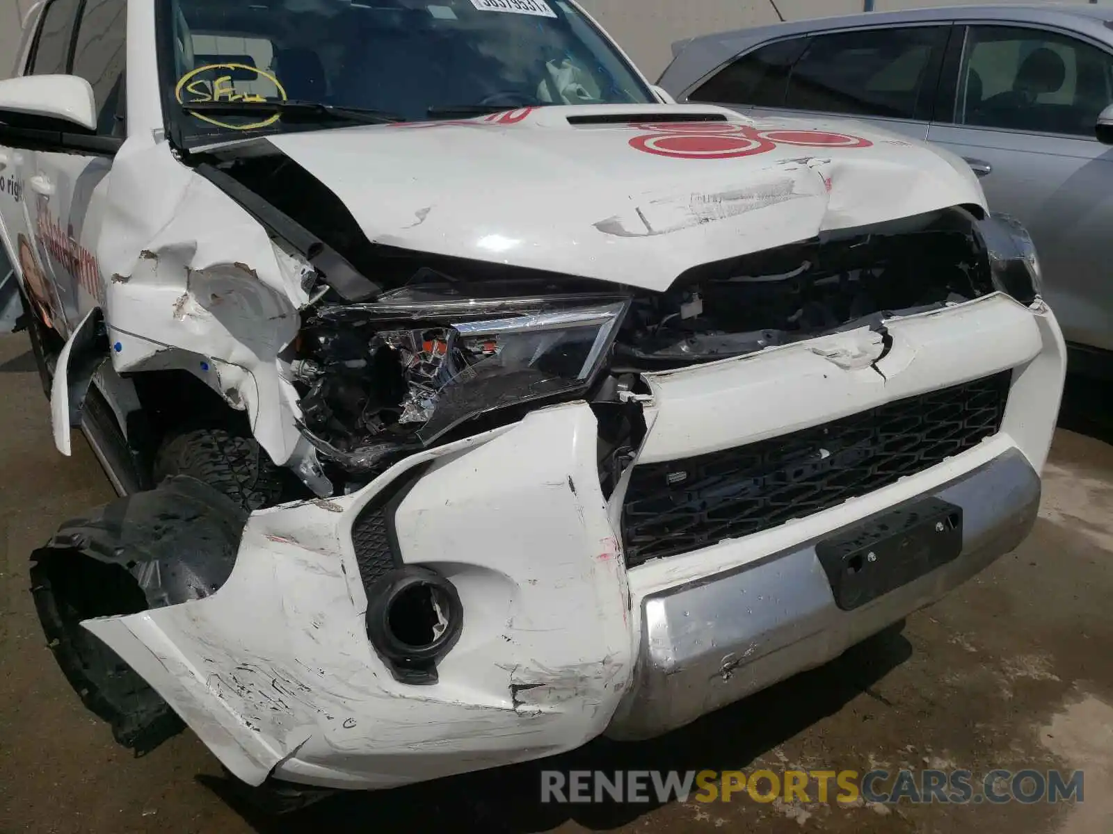 9 Фотография поврежденного автомобиля JTEBU5JR5K5694435 TOYOTA 4RUNNER 2019