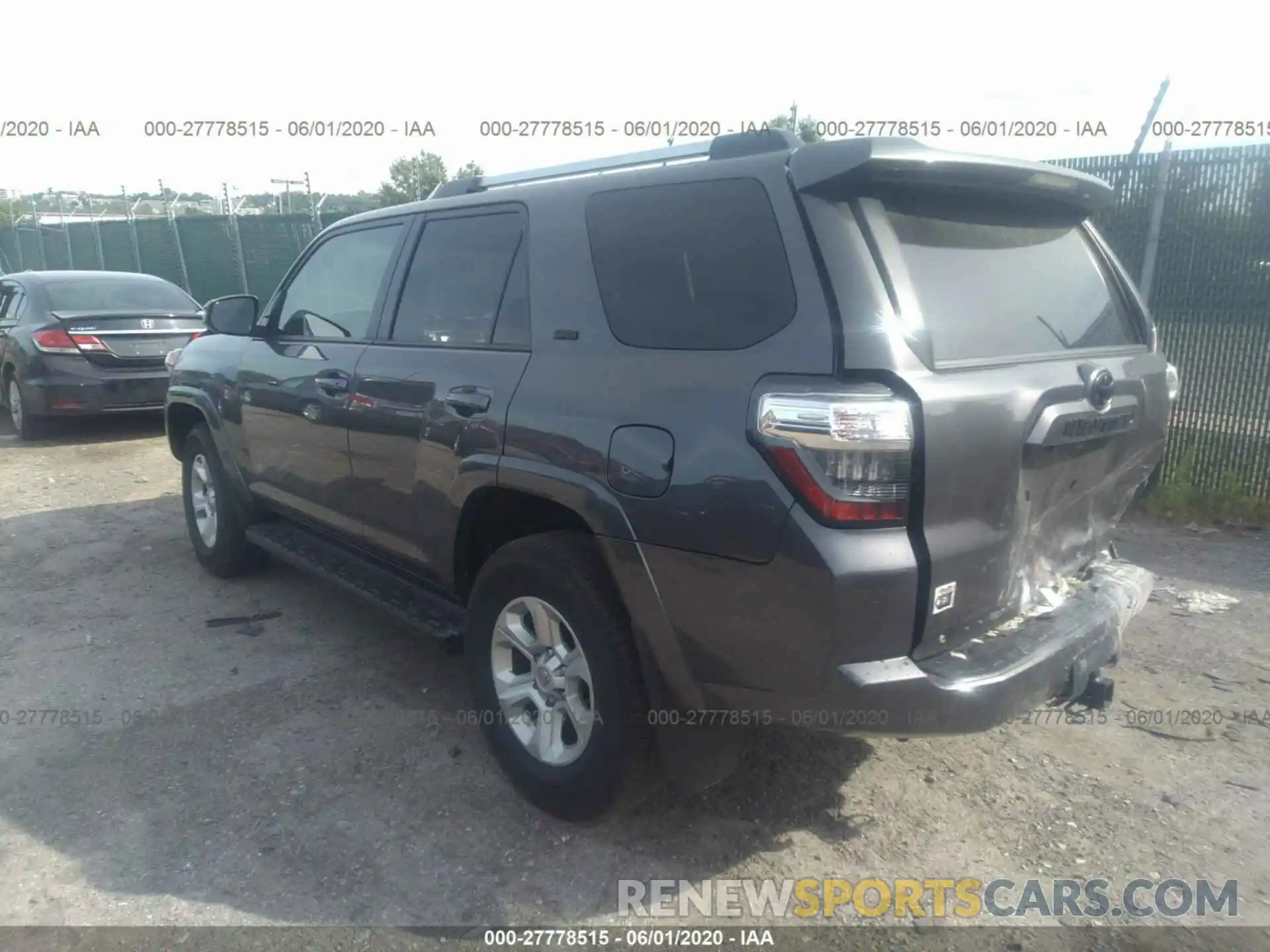 3 Фотография поврежденного автомобиля JTEBU5JR5K5697299 TOYOTA 4RUNNER 2019