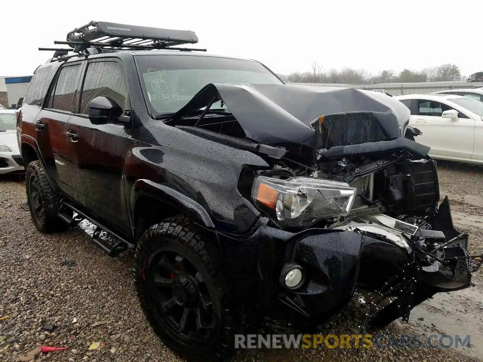 1 Фотография поврежденного автомобиля JTEBU5JR5K5698131 TOYOTA 4RUNNER 2019