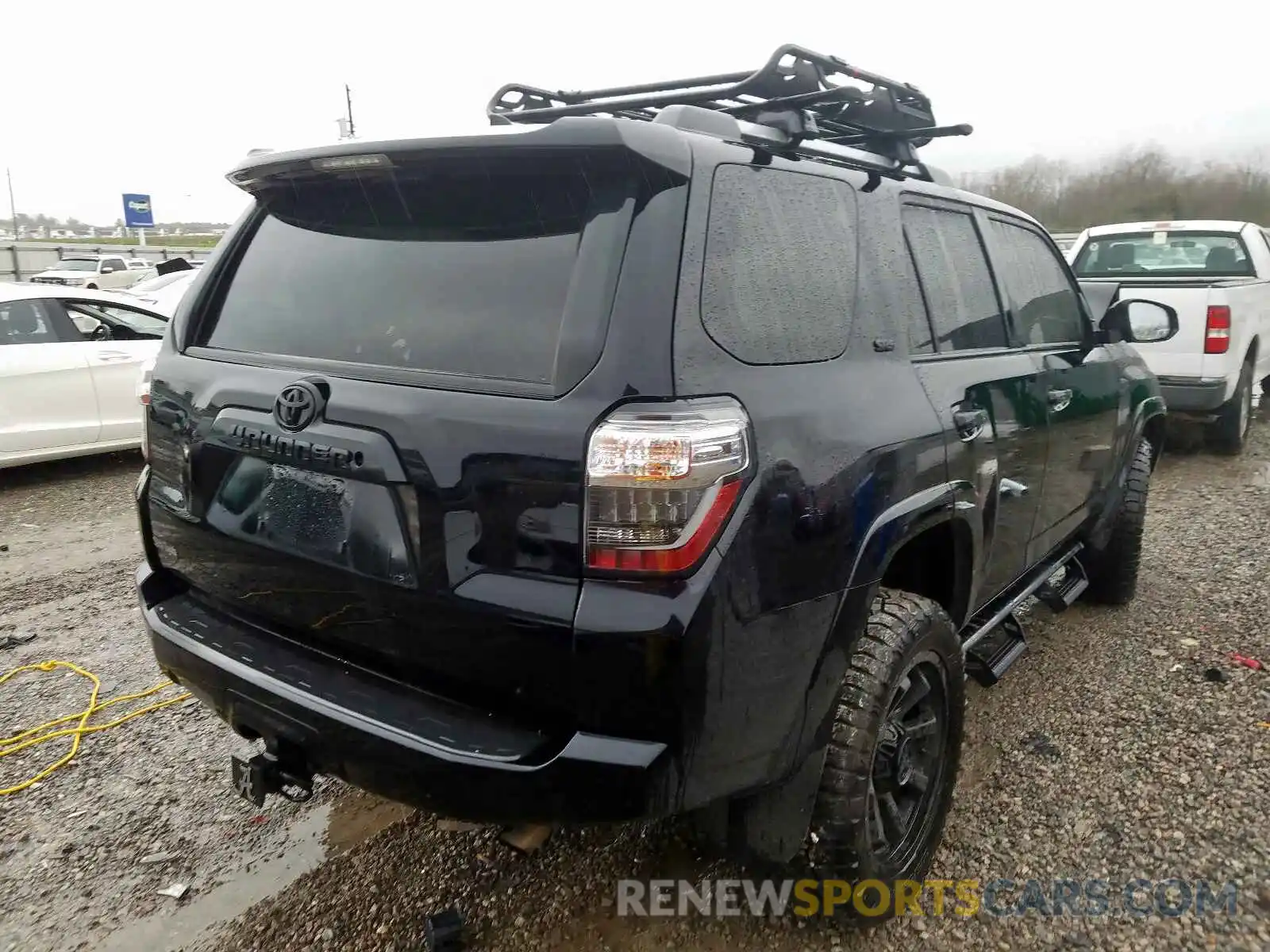 4 Фотография поврежденного автомобиля JTEBU5JR5K5698131 TOYOTA 4RUNNER 2019