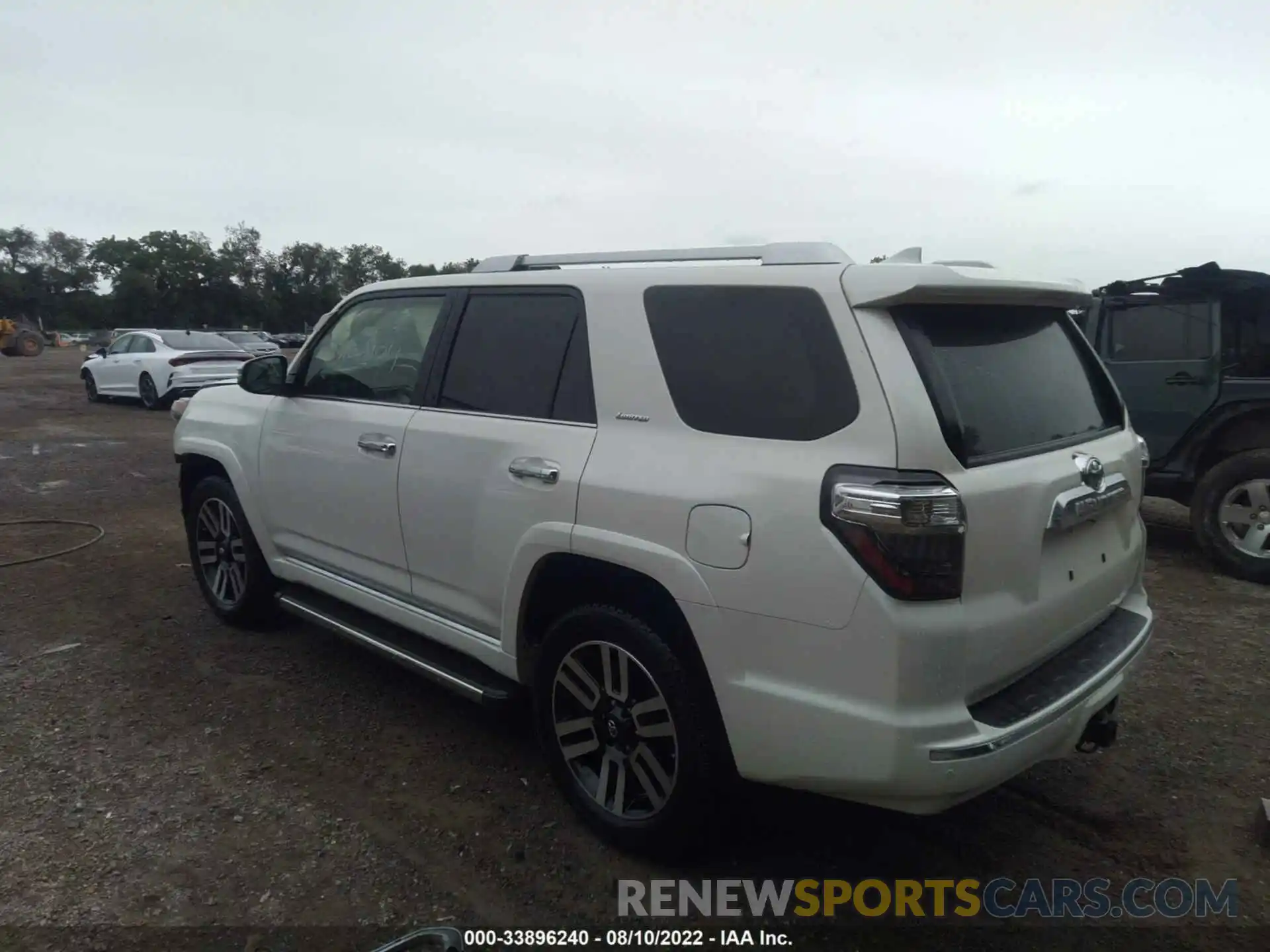 3 Photograph of a damaged car JTEBU5JR5K5701433 TOYOTA 4RUNNER 2019