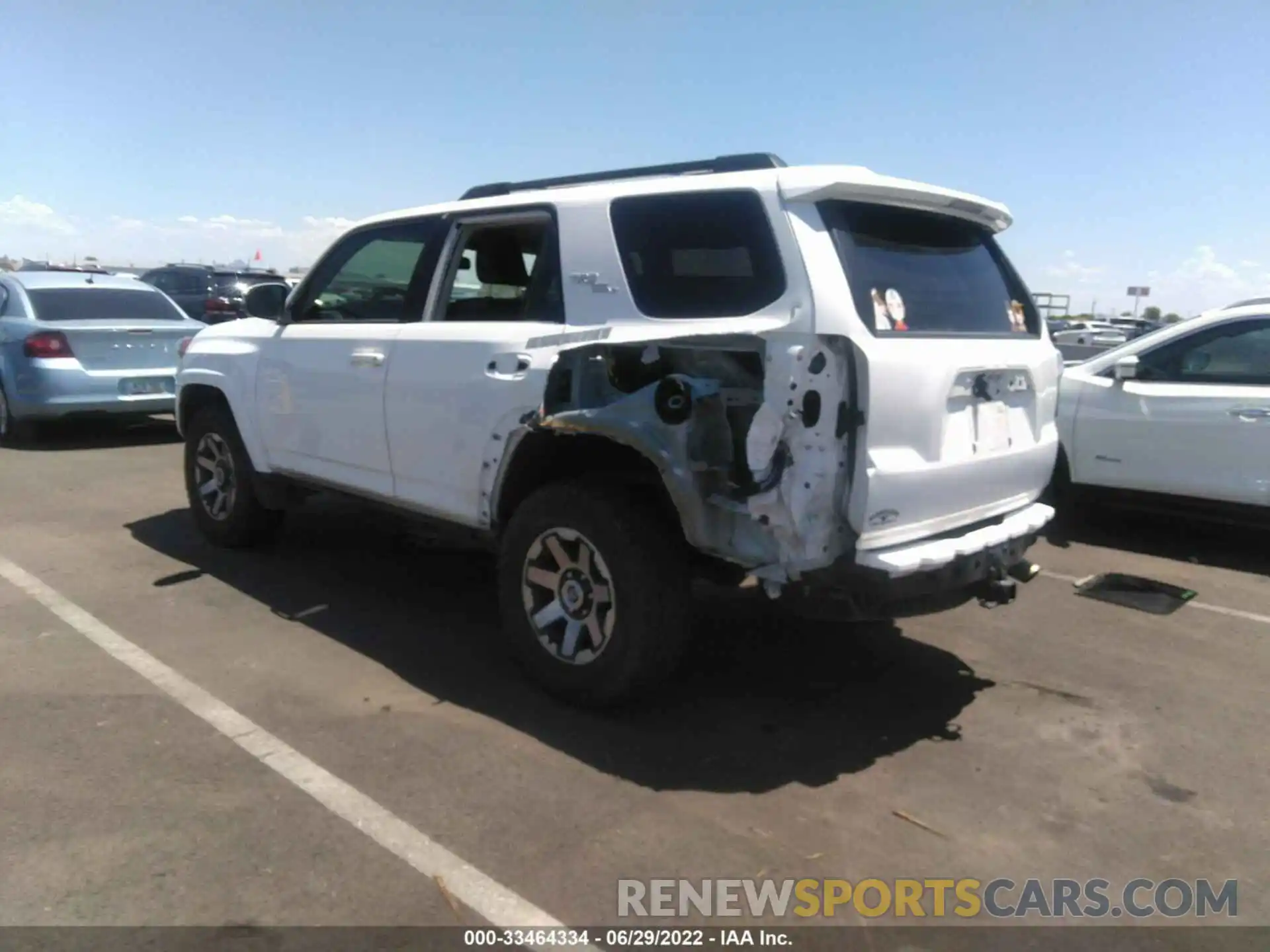 3 Photograph of a damaged car JTEBU5JR5K5704428 TOYOTA 4RUNNER 2019