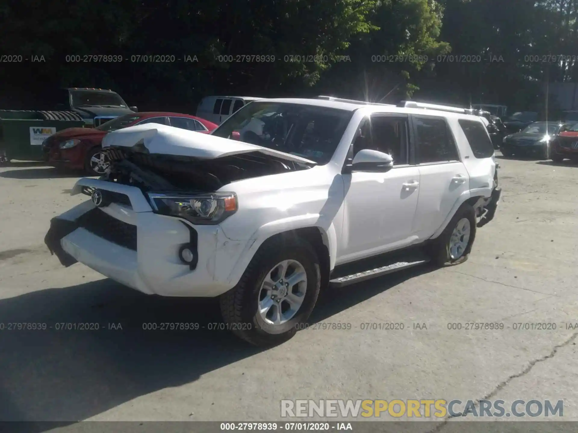 2 Photograph of a damaged car JTEBU5JR5K5706681 TOYOTA 4RUNNER 2019