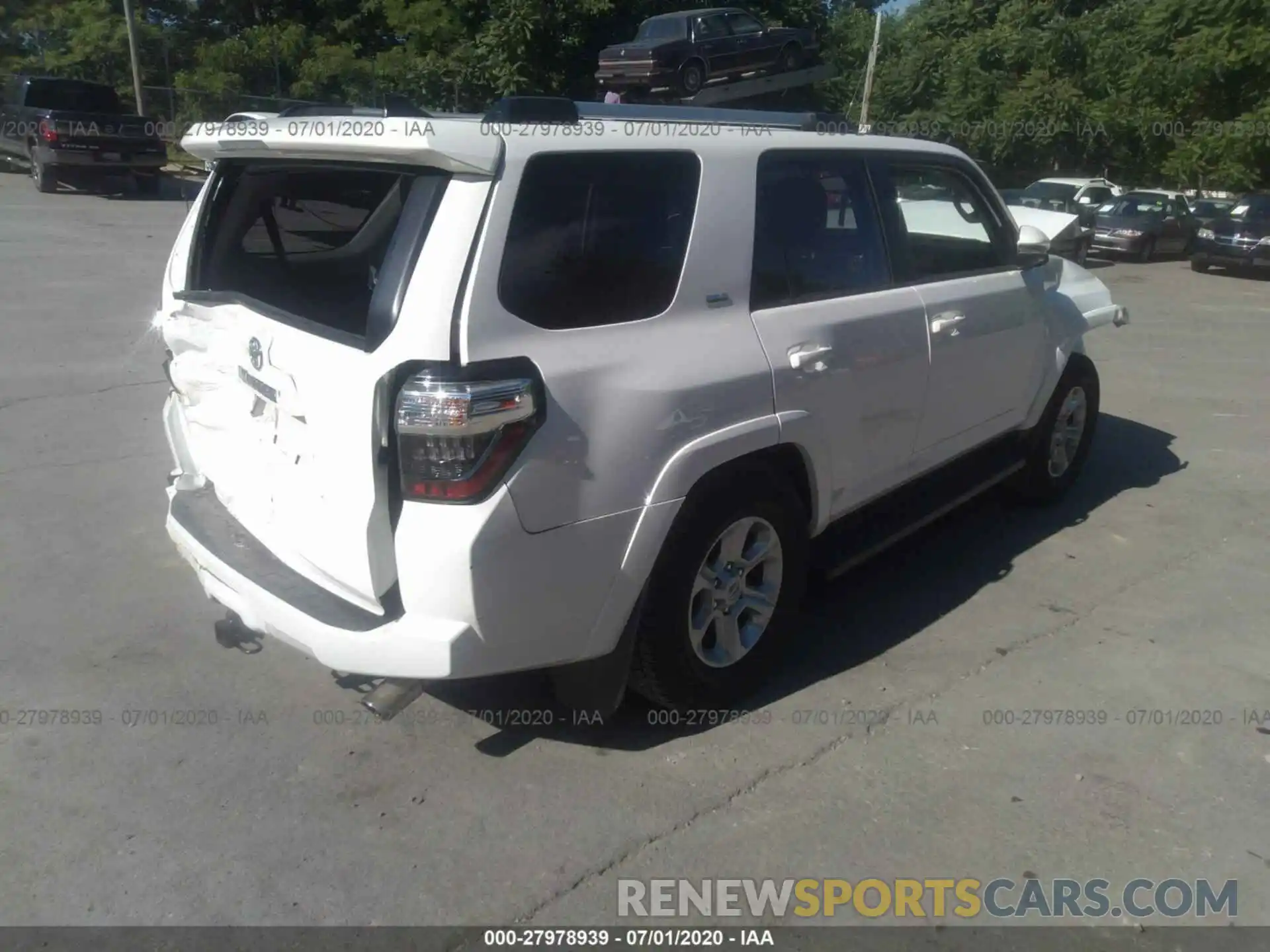 4 Photograph of a damaged car JTEBU5JR5K5706681 TOYOTA 4RUNNER 2019