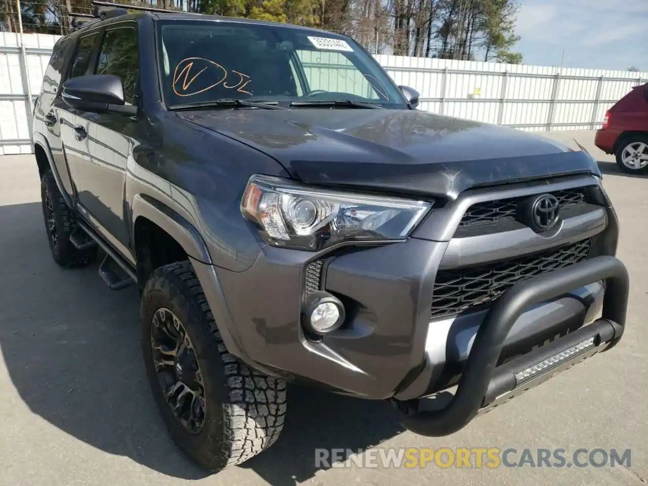 1 Photograph of a damaged car JTEBU5JR5K5713047 TOYOTA 4RUNNER 2019