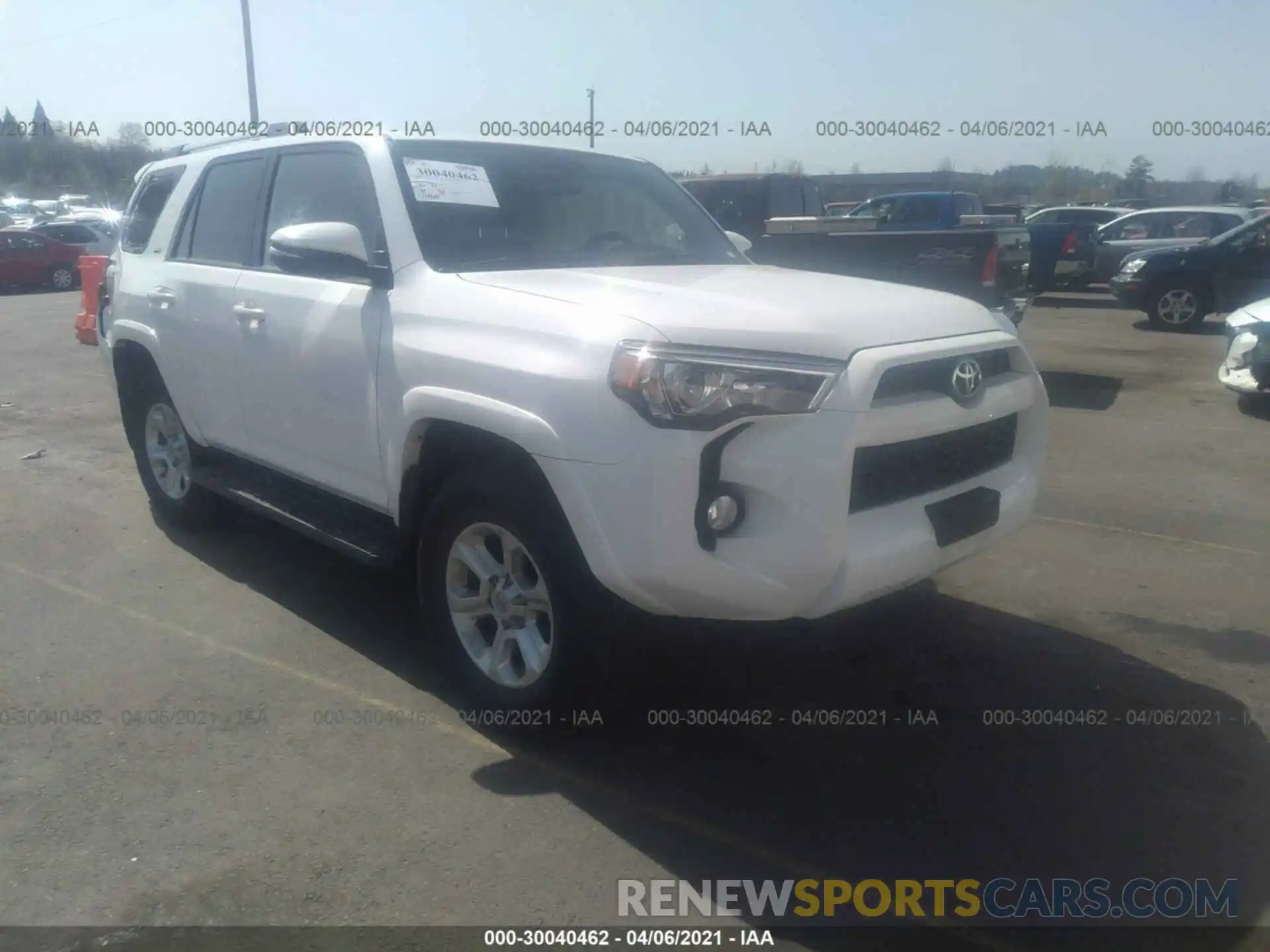 1 Photograph of a damaged car JTEBU5JR5K5714179 TOYOTA 4RUNNER 2019