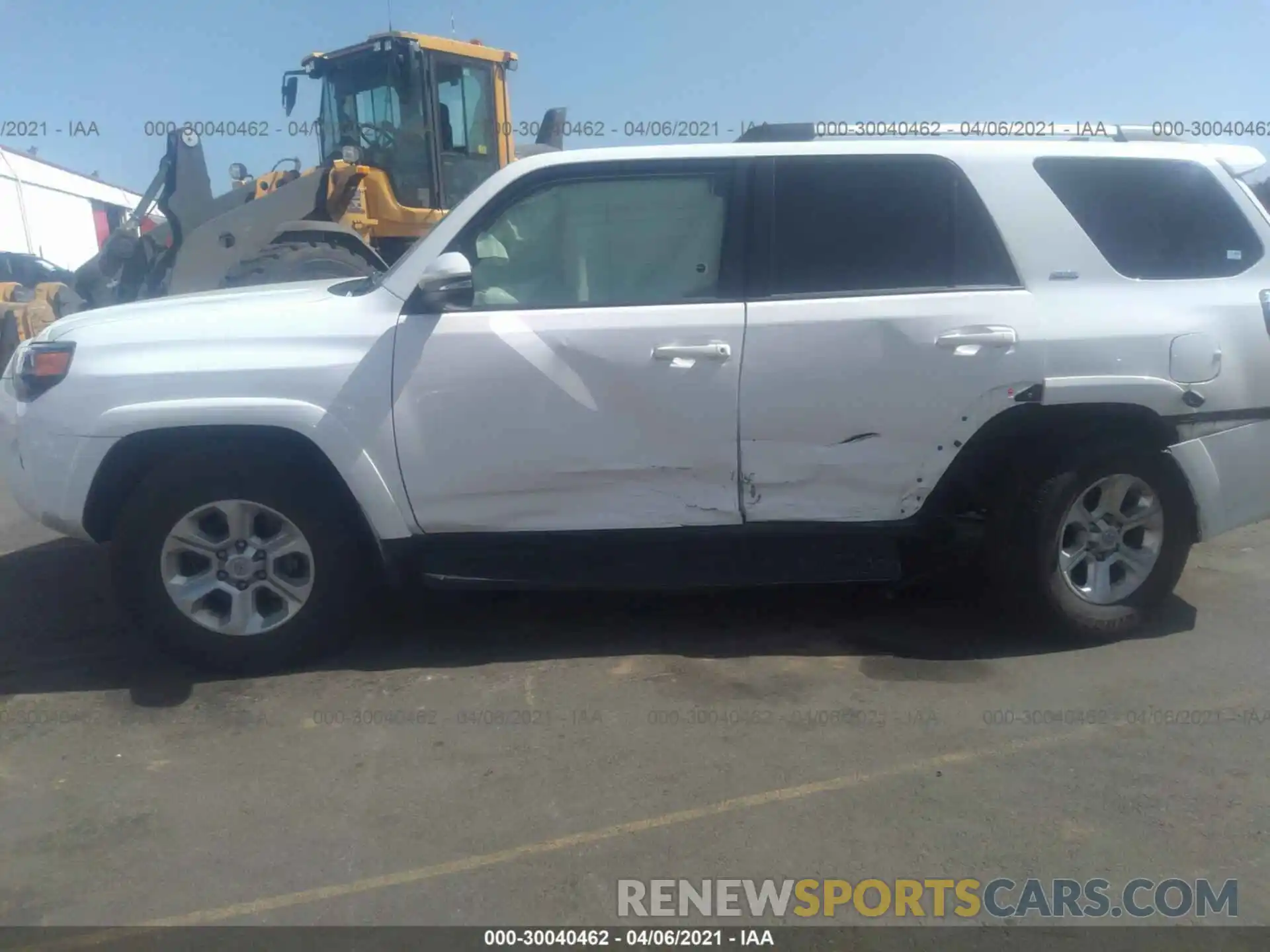 6 Photograph of a damaged car JTEBU5JR5K5714179 TOYOTA 4RUNNER 2019