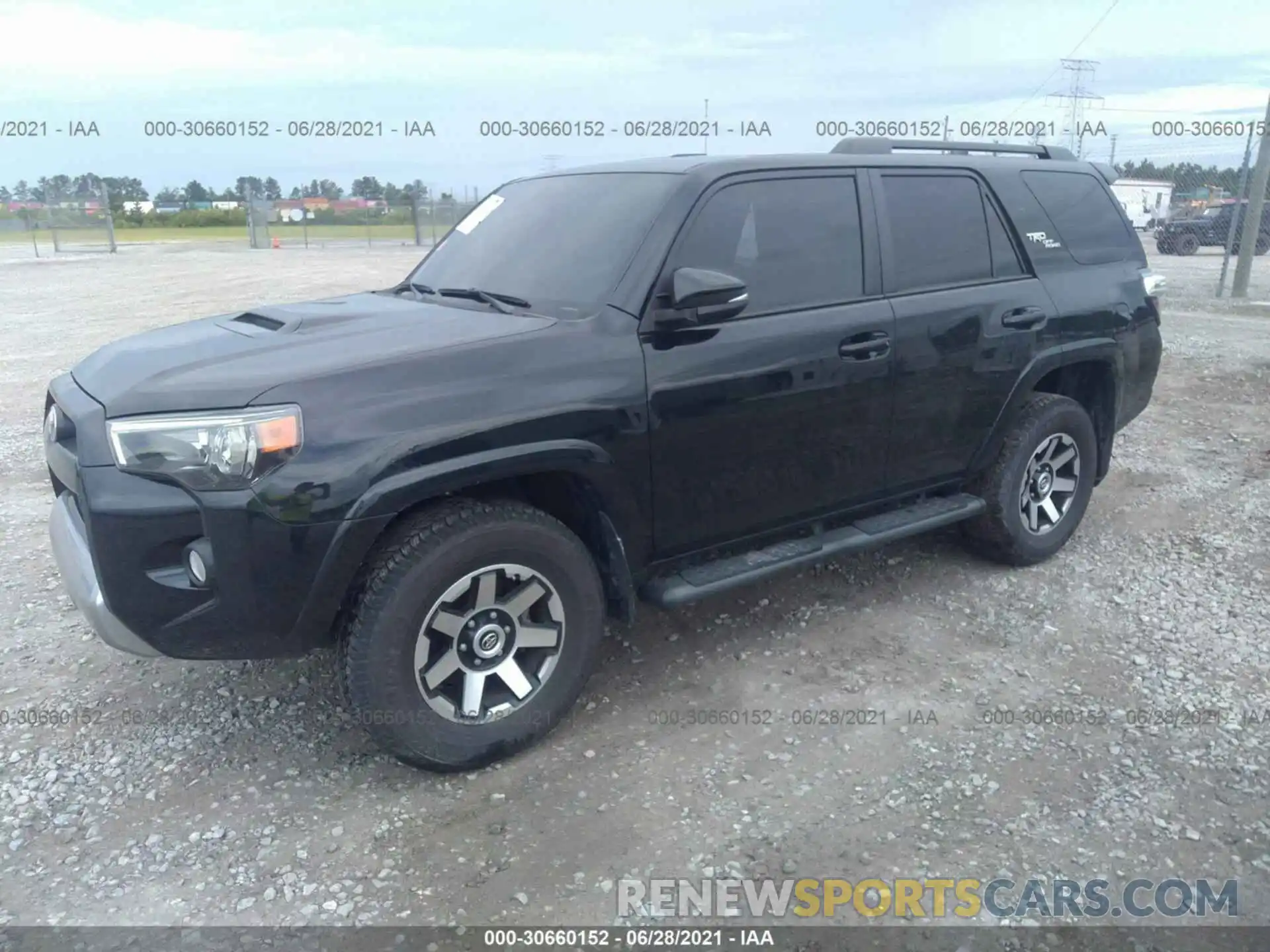 2 Photograph of a damaged car JTEBU5JR5K5715199 TOYOTA 4RUNNER 2019