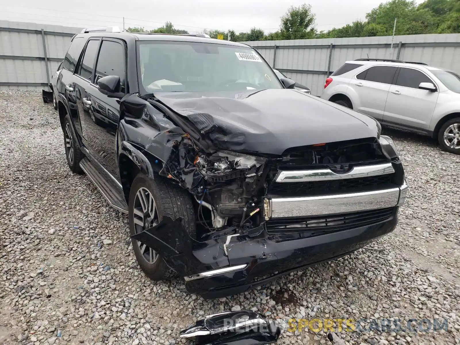 1 Photograph of a damaged car JTEBU5JR5K5717597 TOYOTA 4RUNNER 2019