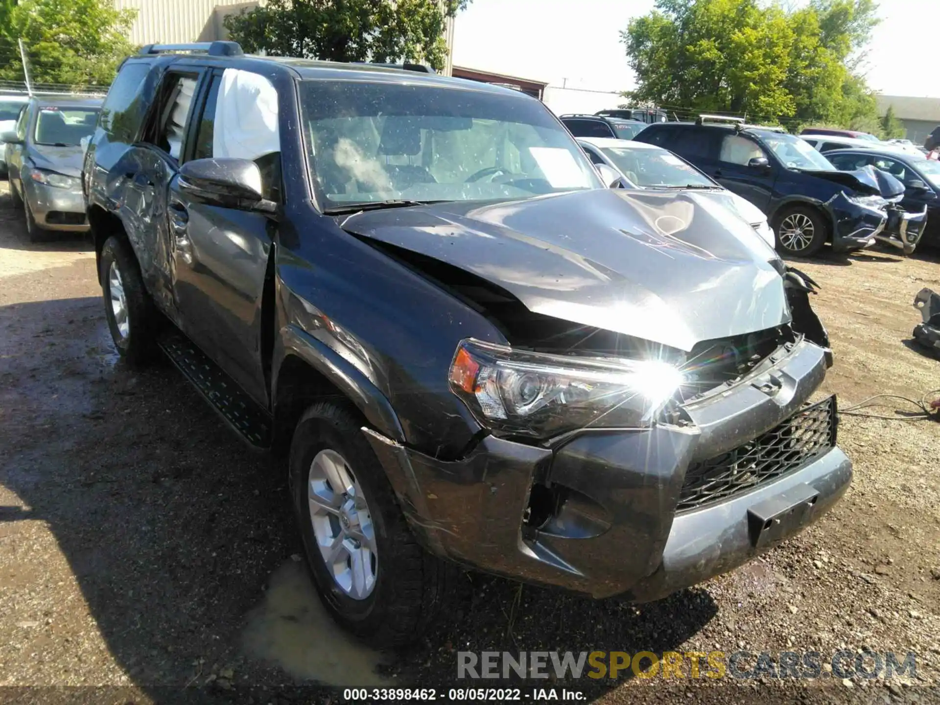 6 Photograph of a damaged car JTEBU5JR5K5718796 TOYOTA 4RUNNER 2019