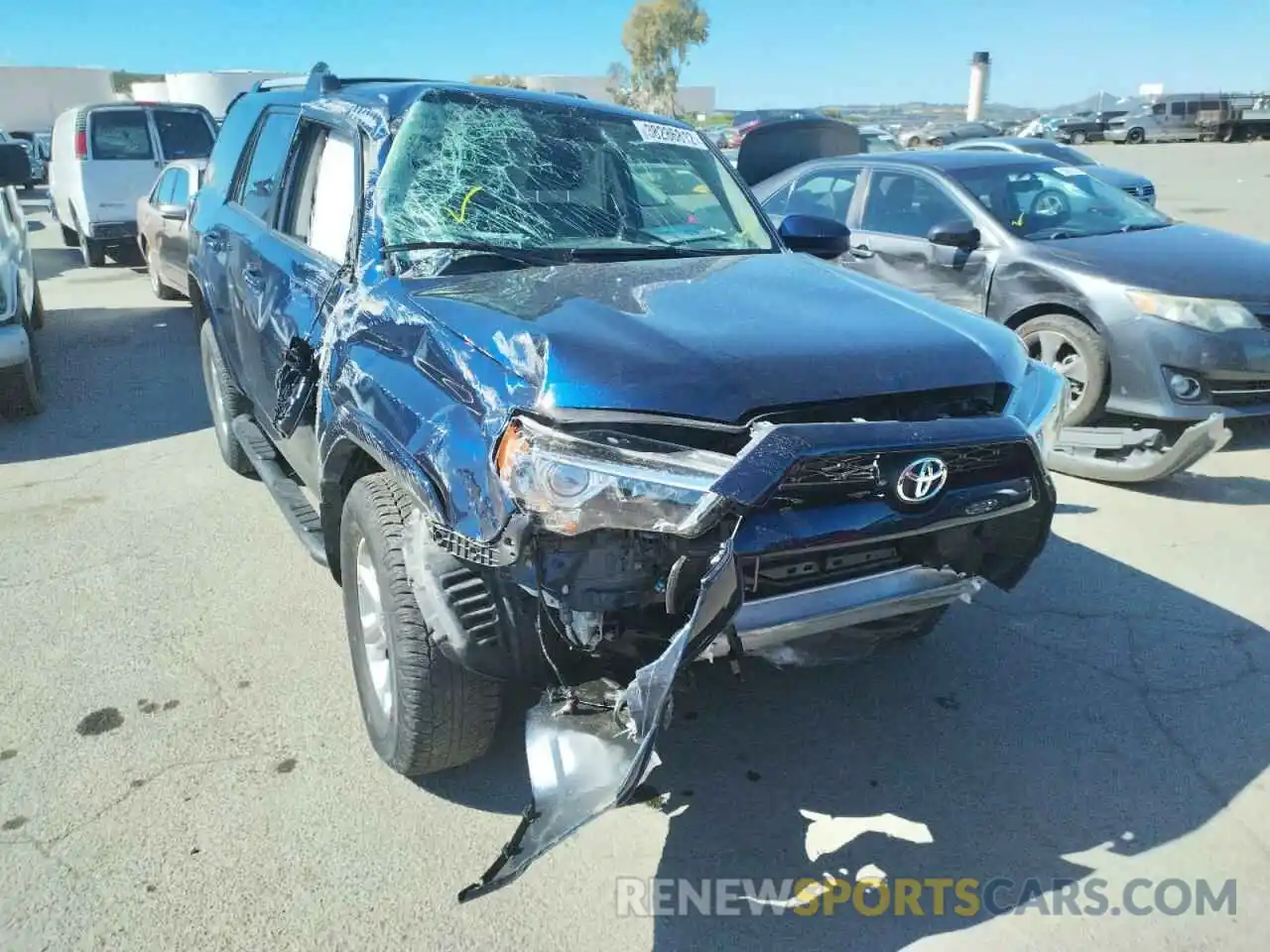 1 Photograph of a damaged car JTEBU5JR5K5720094 TOYOTA 4RUNNER 2019