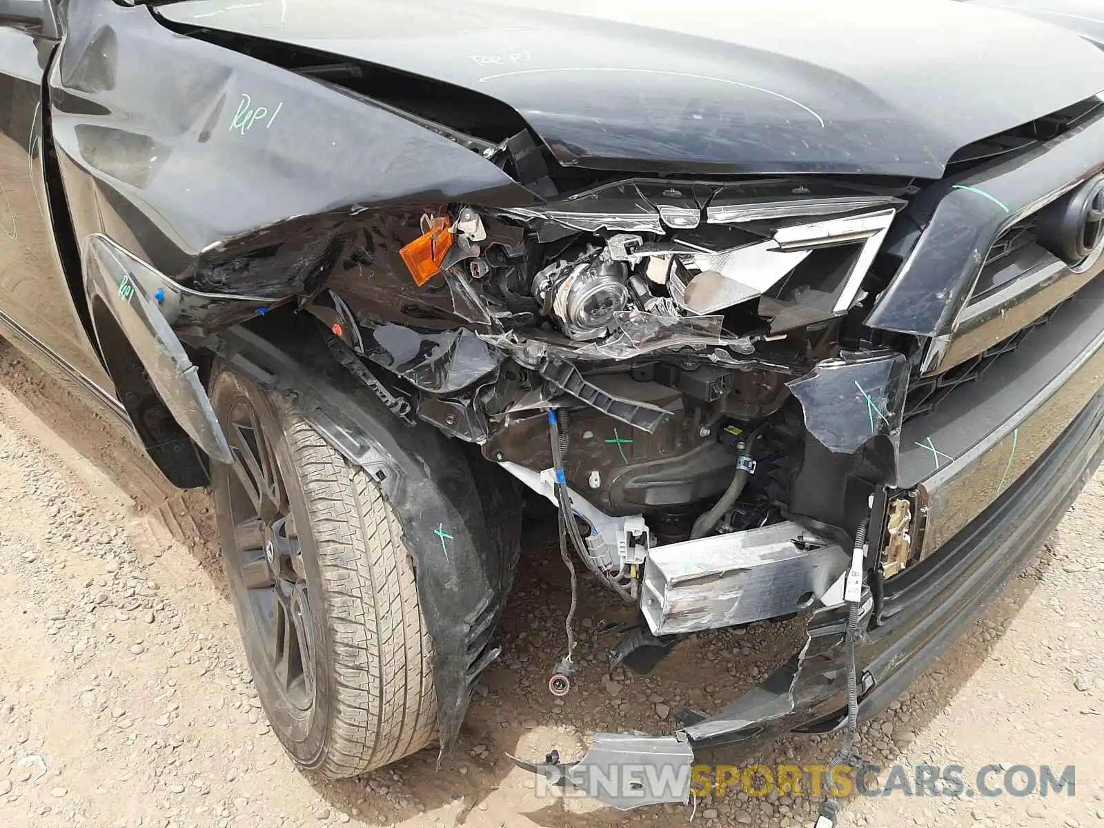 9 Photograph of a damaged car JTEBU5JR5K5720208 TOYOTA 4RUNNER 2019