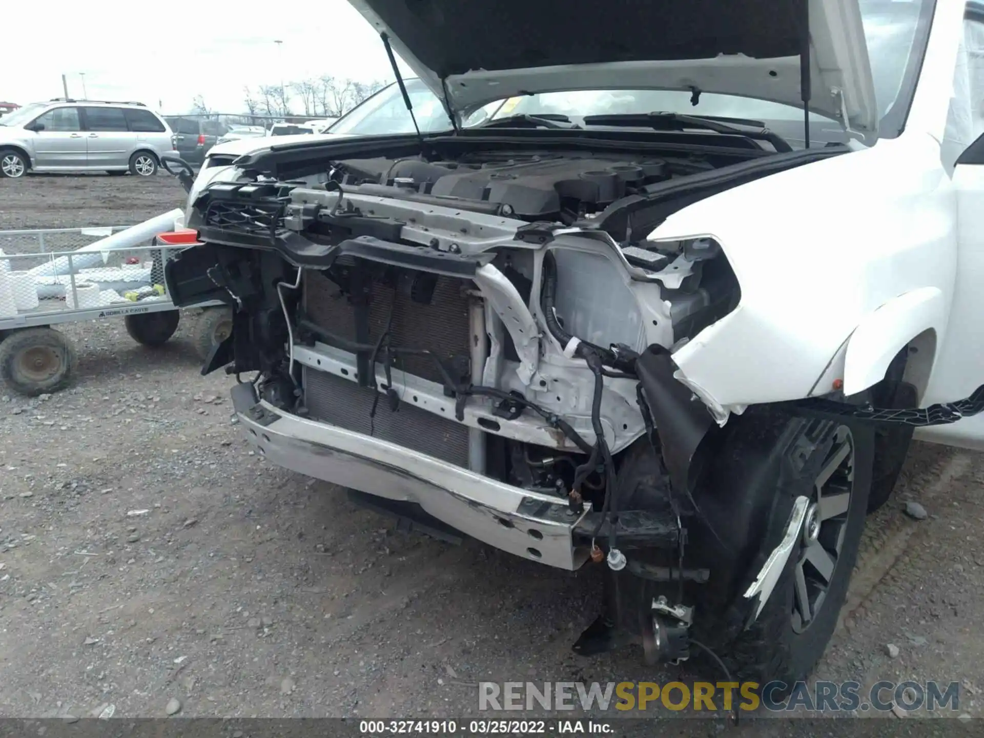 6 Photograph of a damaged car JTEBU5JR5K5721701 TOYOTA 4RUNNER 2019