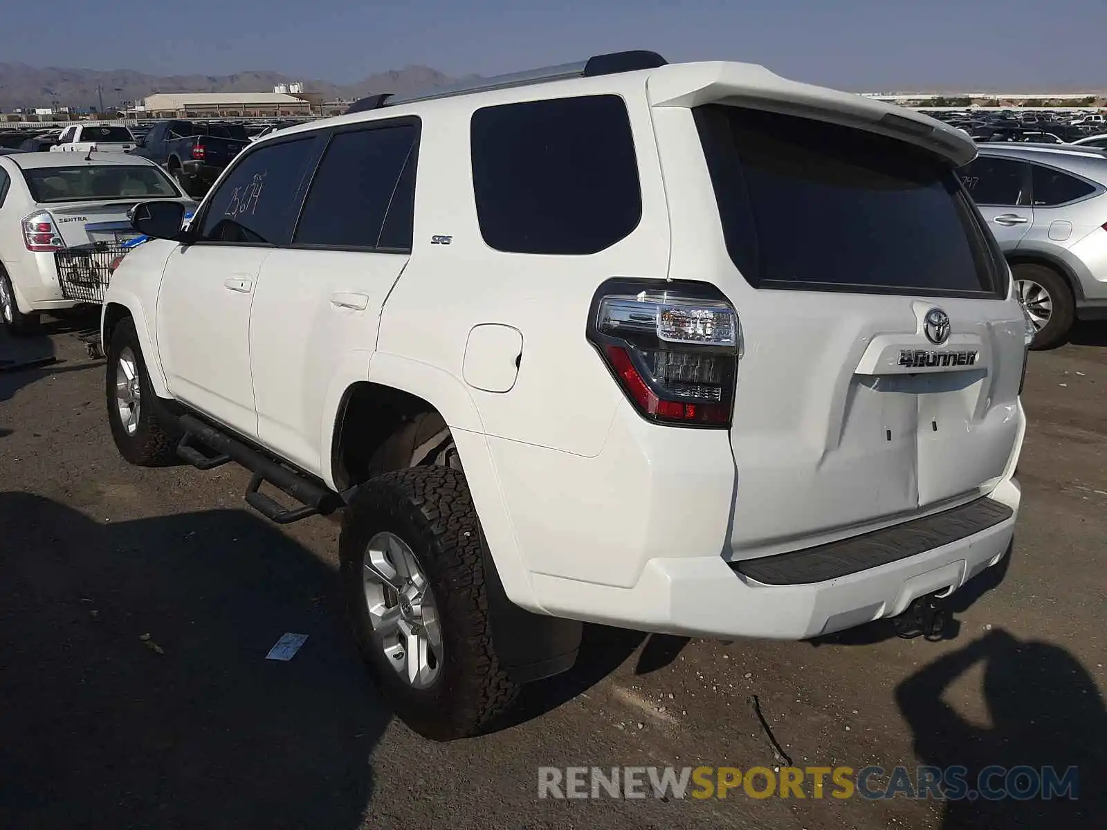 3 Photograph of a damaged car JTEBU5JR5K5723609 TOYOTA 4RUNNER 2019