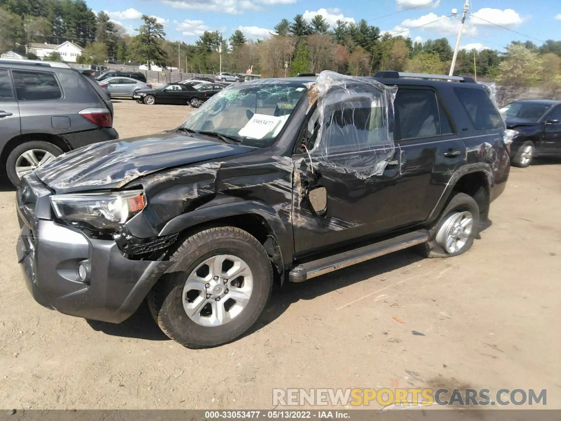 2 Photograph of a damaged car JTEBU5JR5K5727126 TOYOTA 4RUNNER 2019