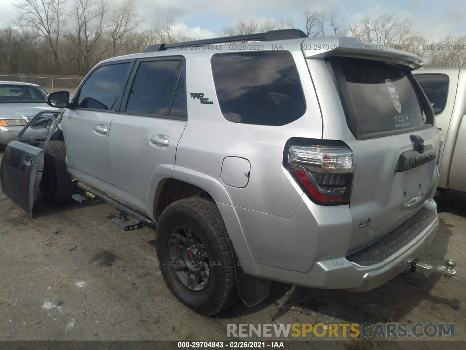 3 Photograph of a damaged car JTEBU5JR5K5727658 TOYOTA 4RUNNER 2019