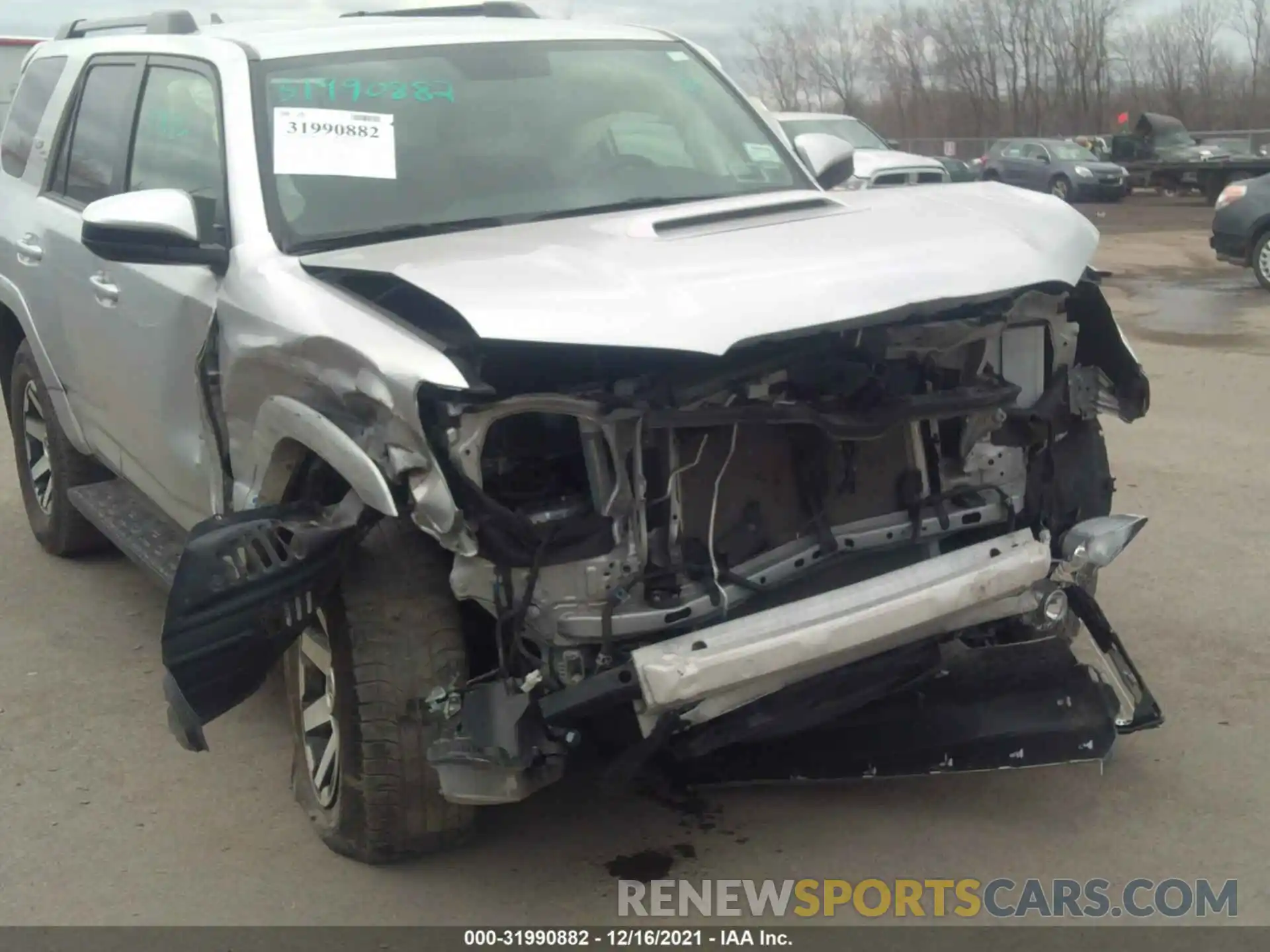 6 Photograph of a damaged car JTEBU5JR5K5733329 TOYOTA 4RUNNER 2019