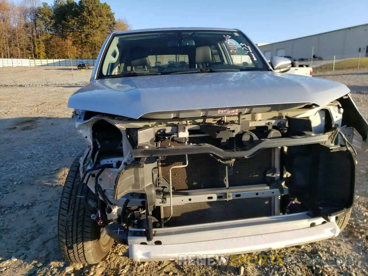 9 Photograph of a damaged car JTEBU5JR5K5736473 TOYOTA 4RUNNER 2019