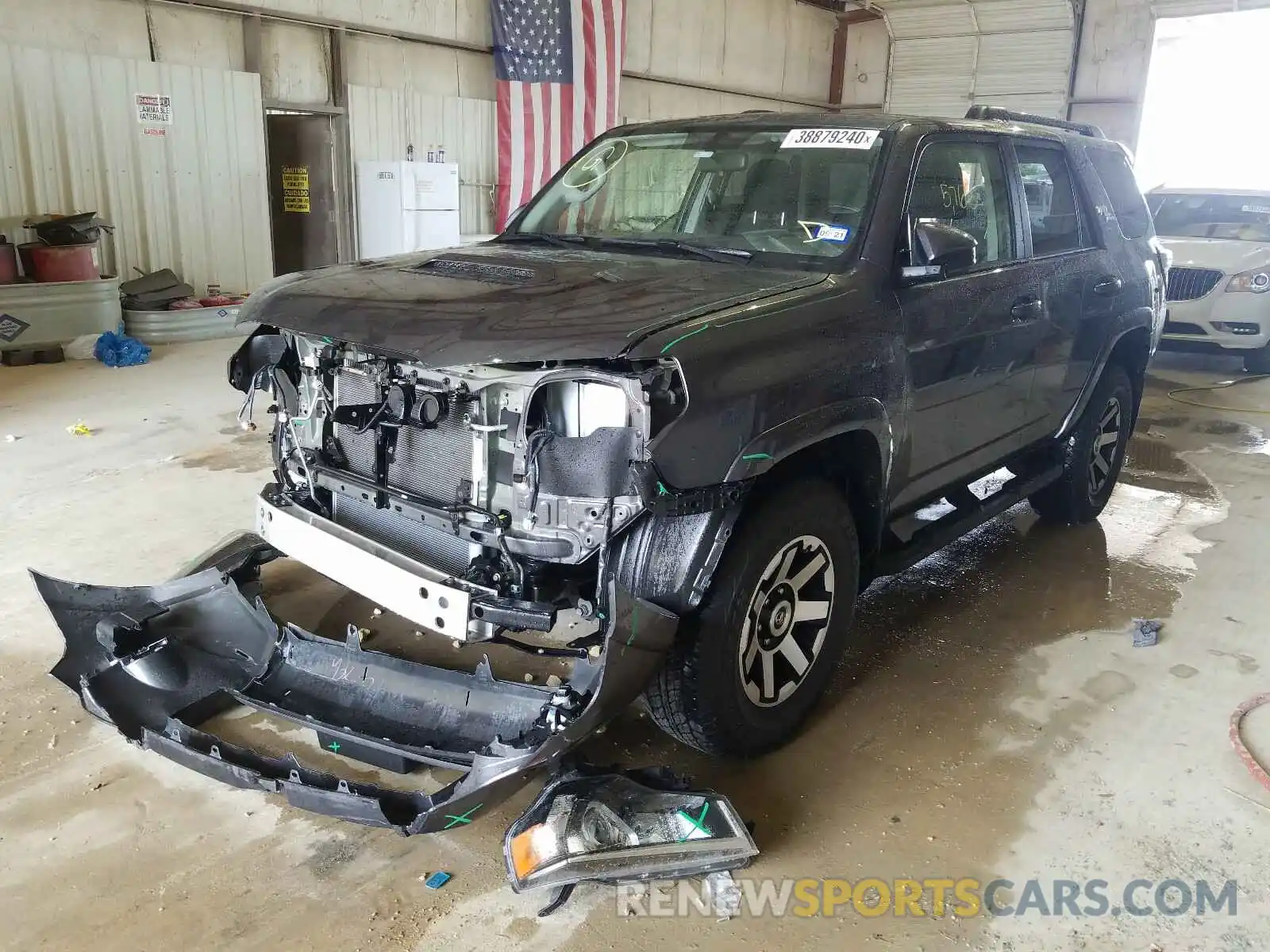 2 Photograph of a damaged car JTEBU5JR5K5737221 TOYOTA 4RUNNER 2019